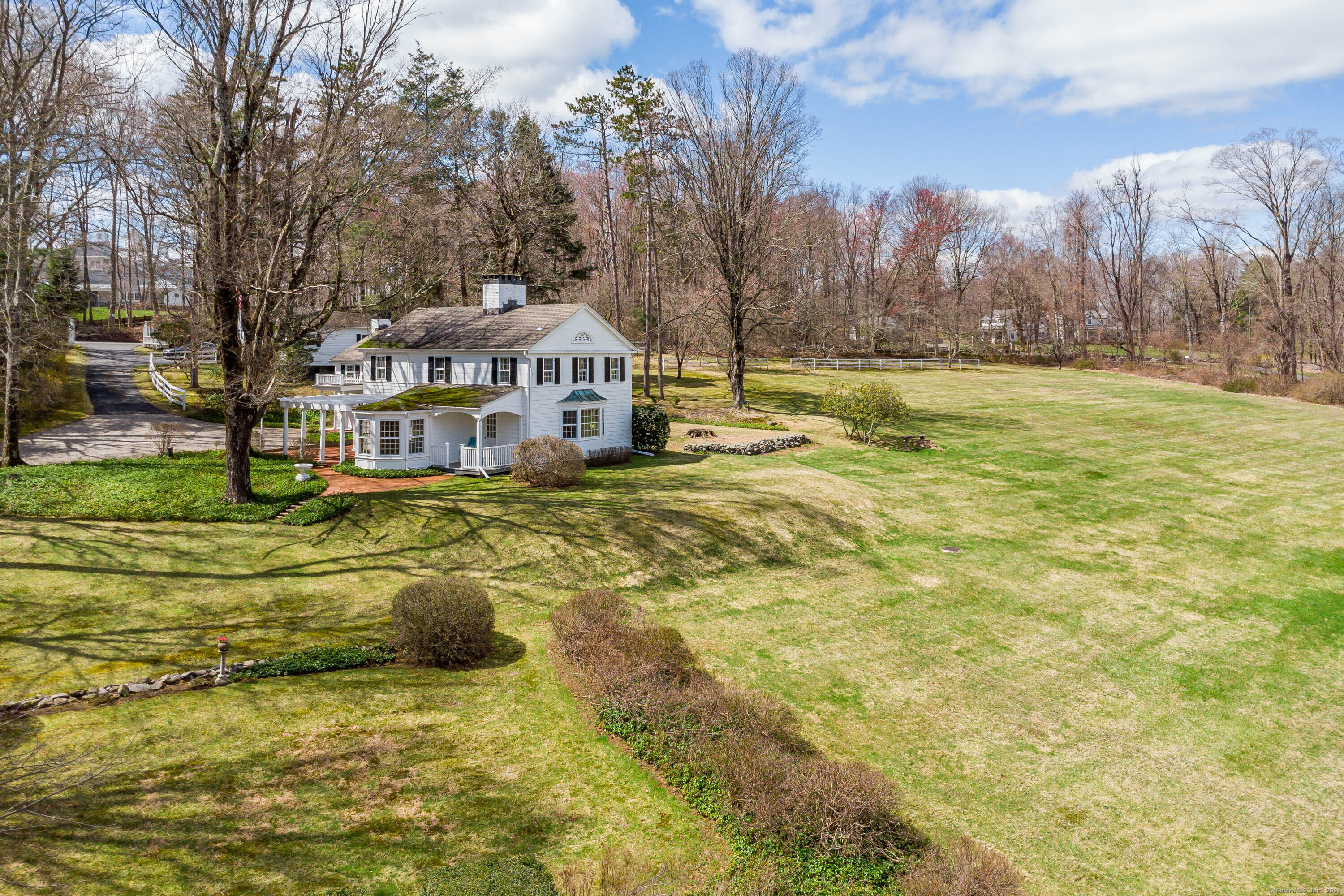 23/25 Taunton Lane