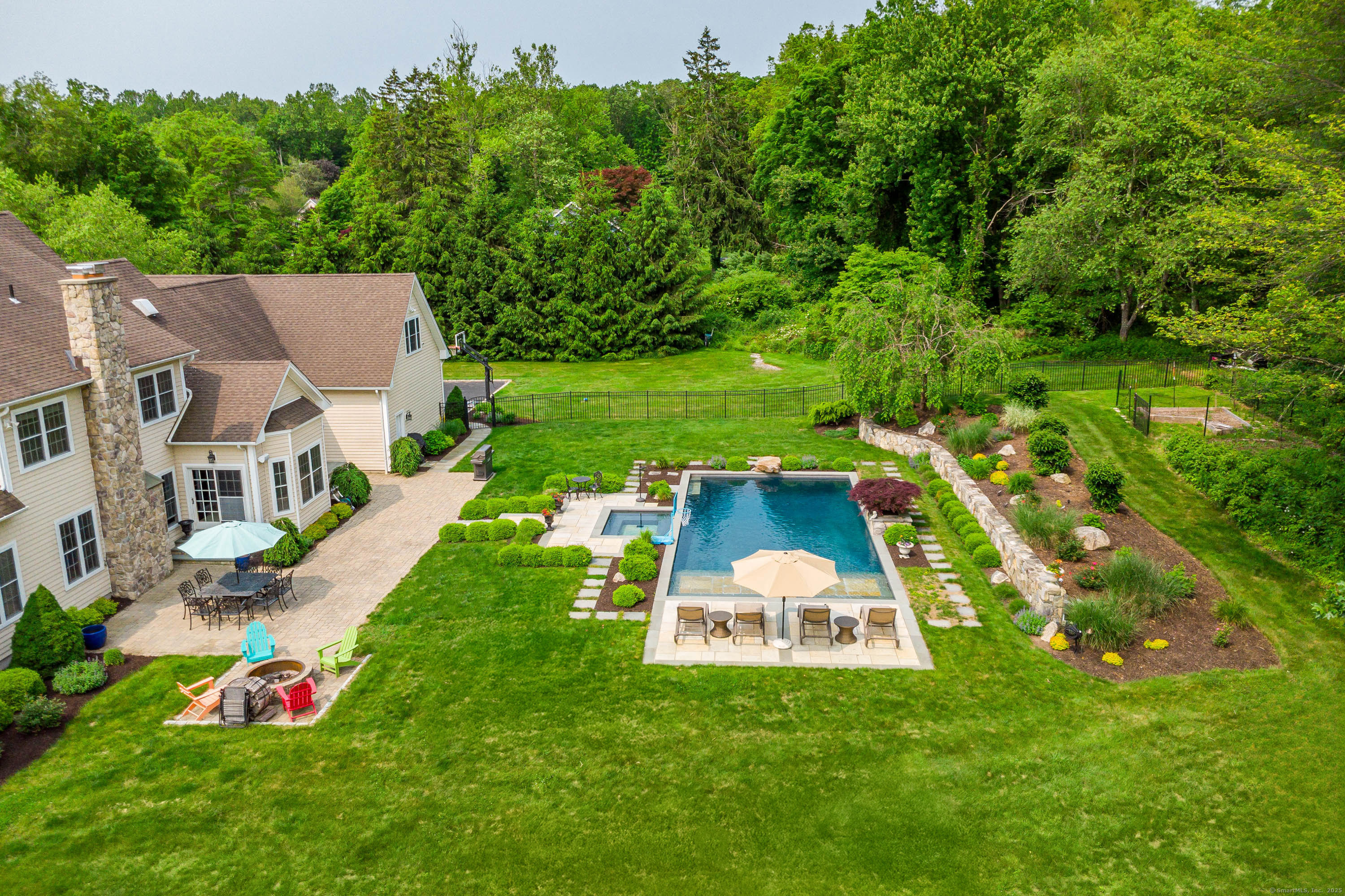 48 Mount Nebo Road