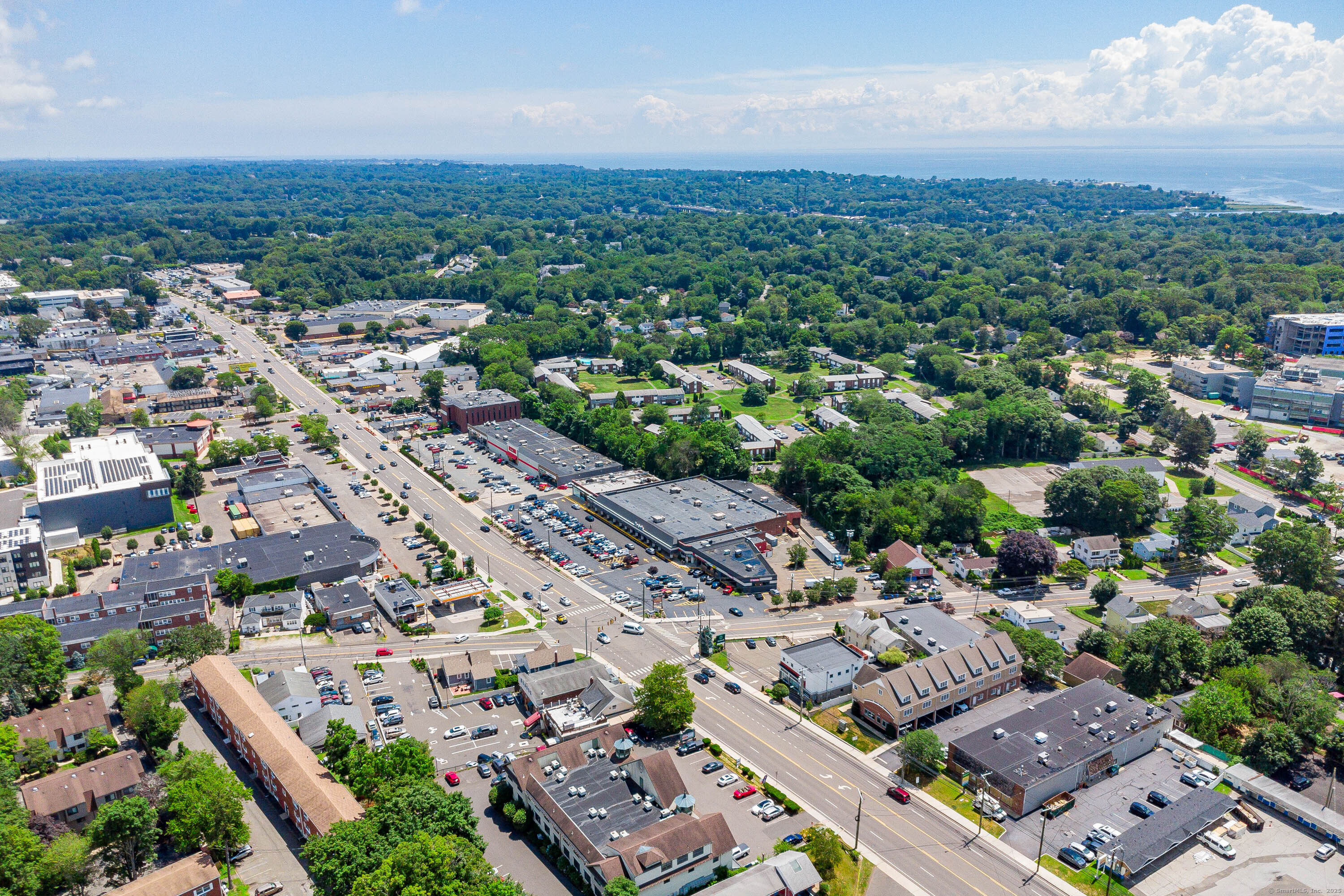 360 Westport Avenue 10