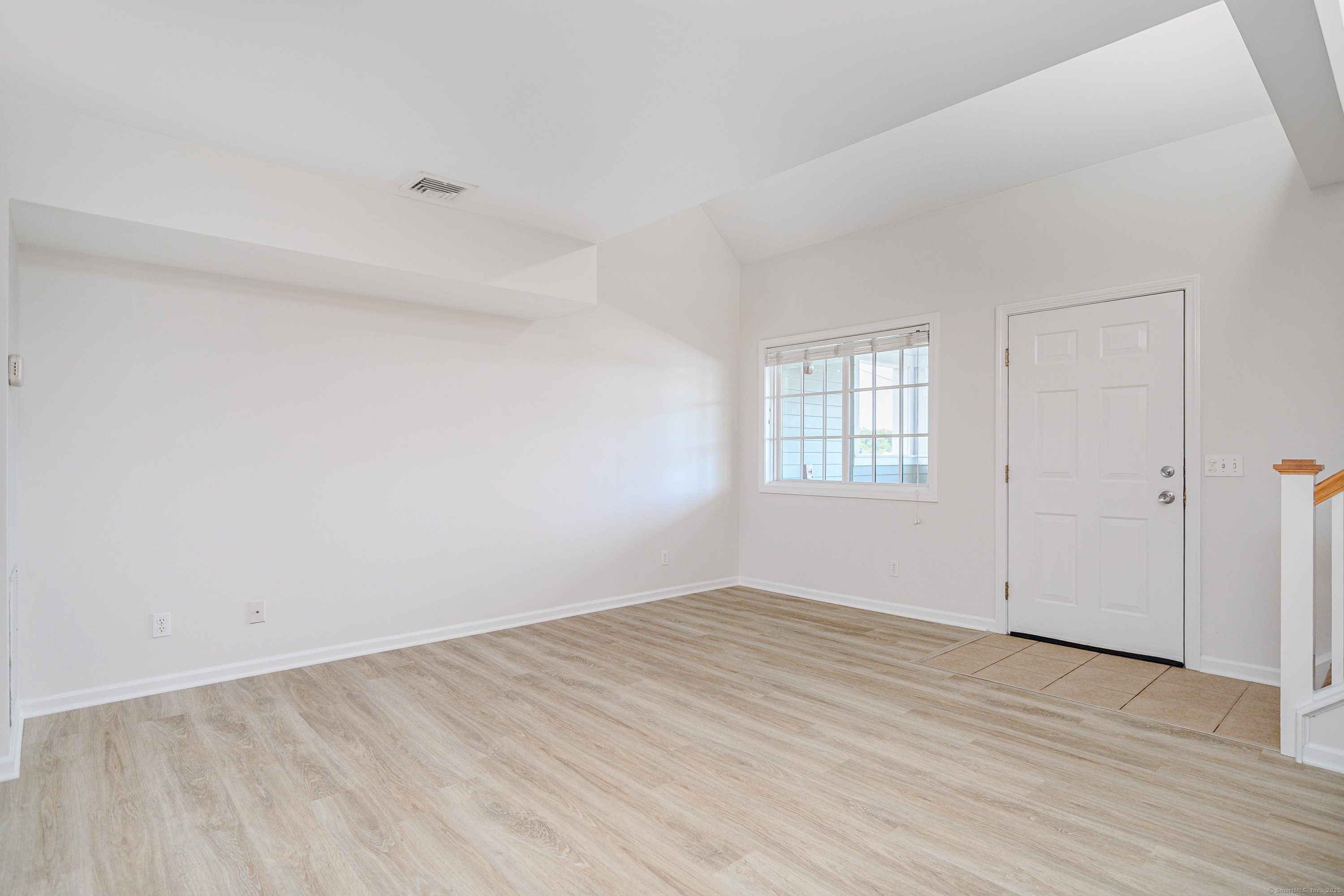 360 Westport Avenue 10