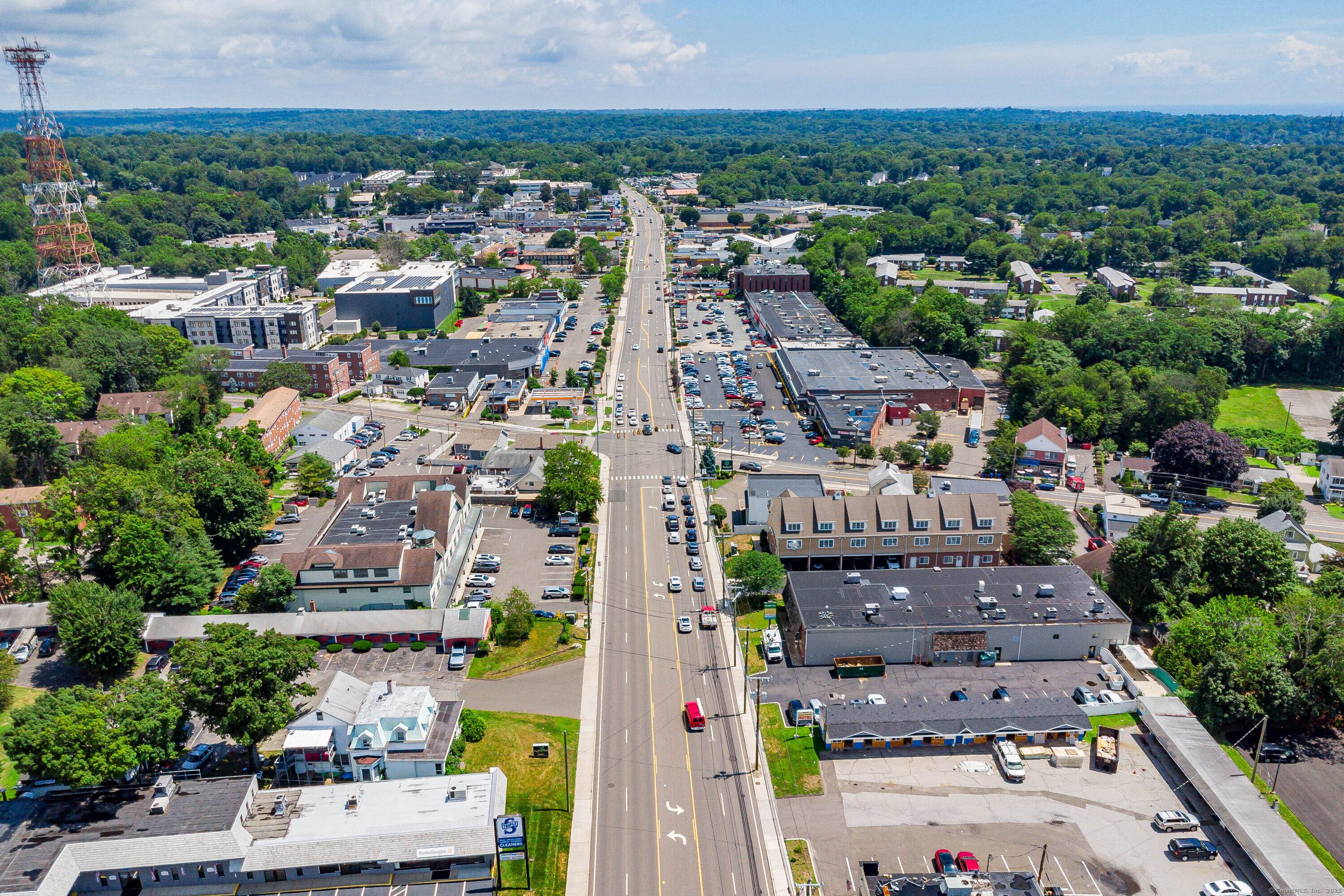 360 Westport Avenue 10