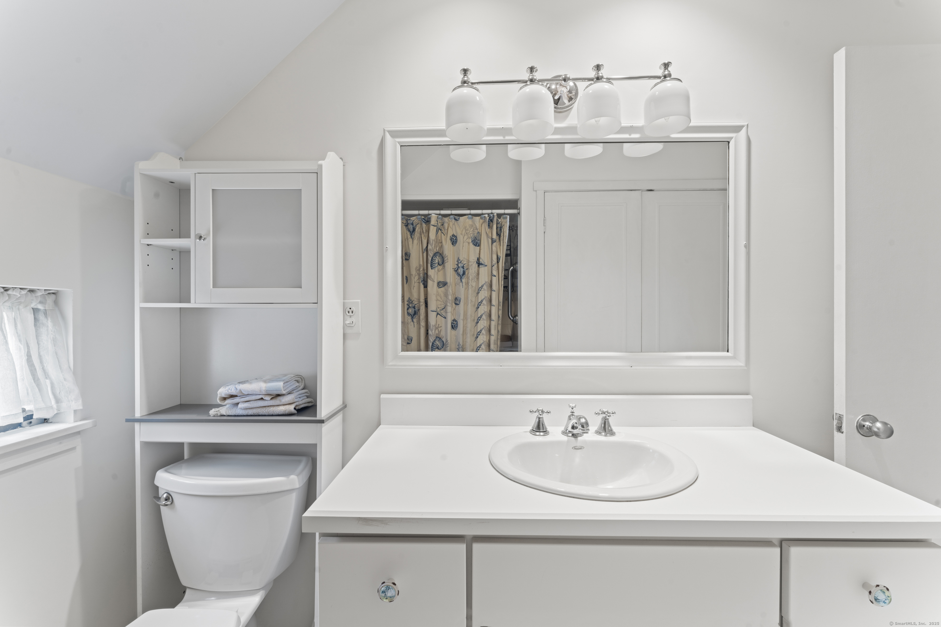 252 Heritage Village A