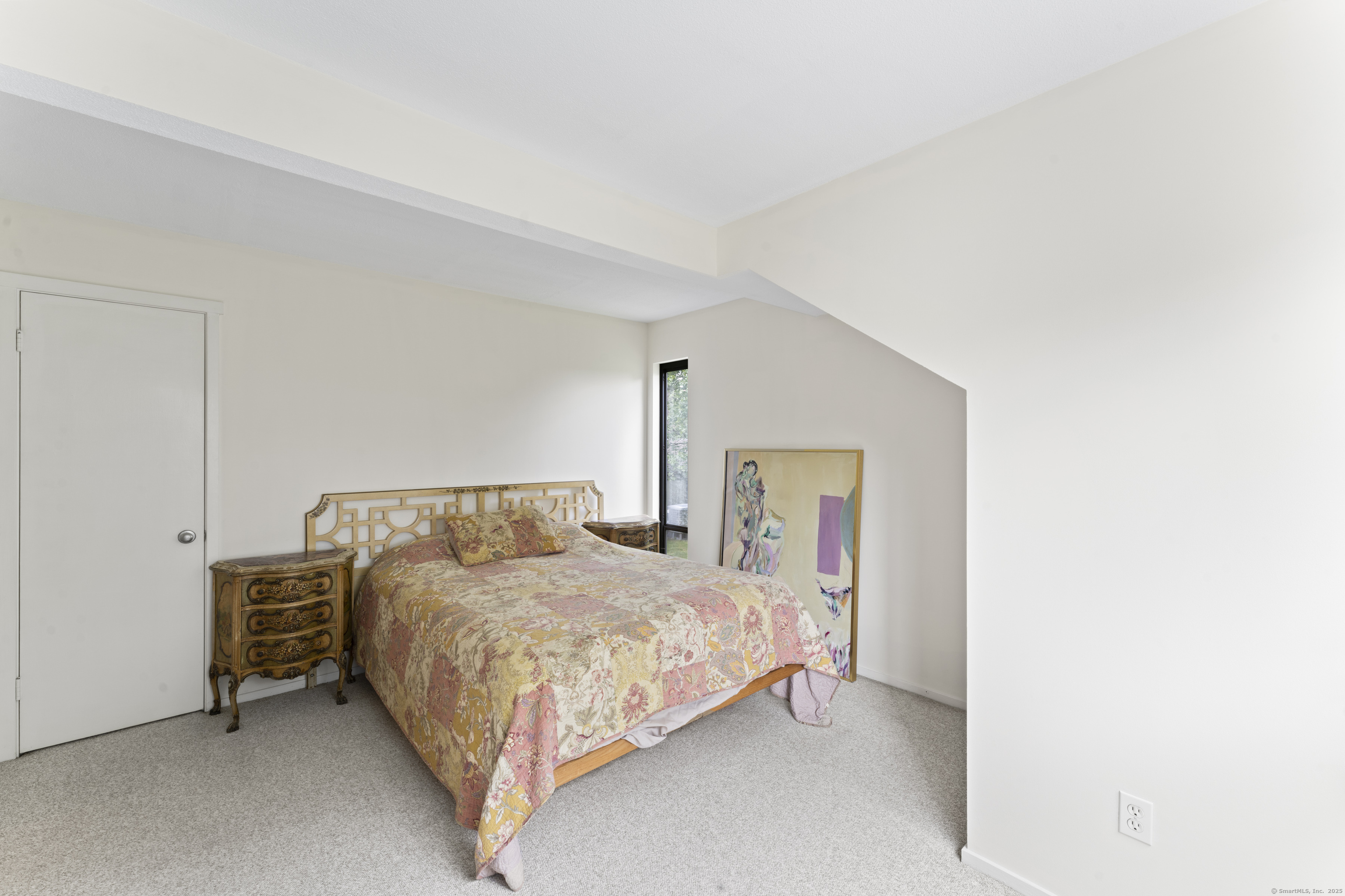 252 Heritage Village A