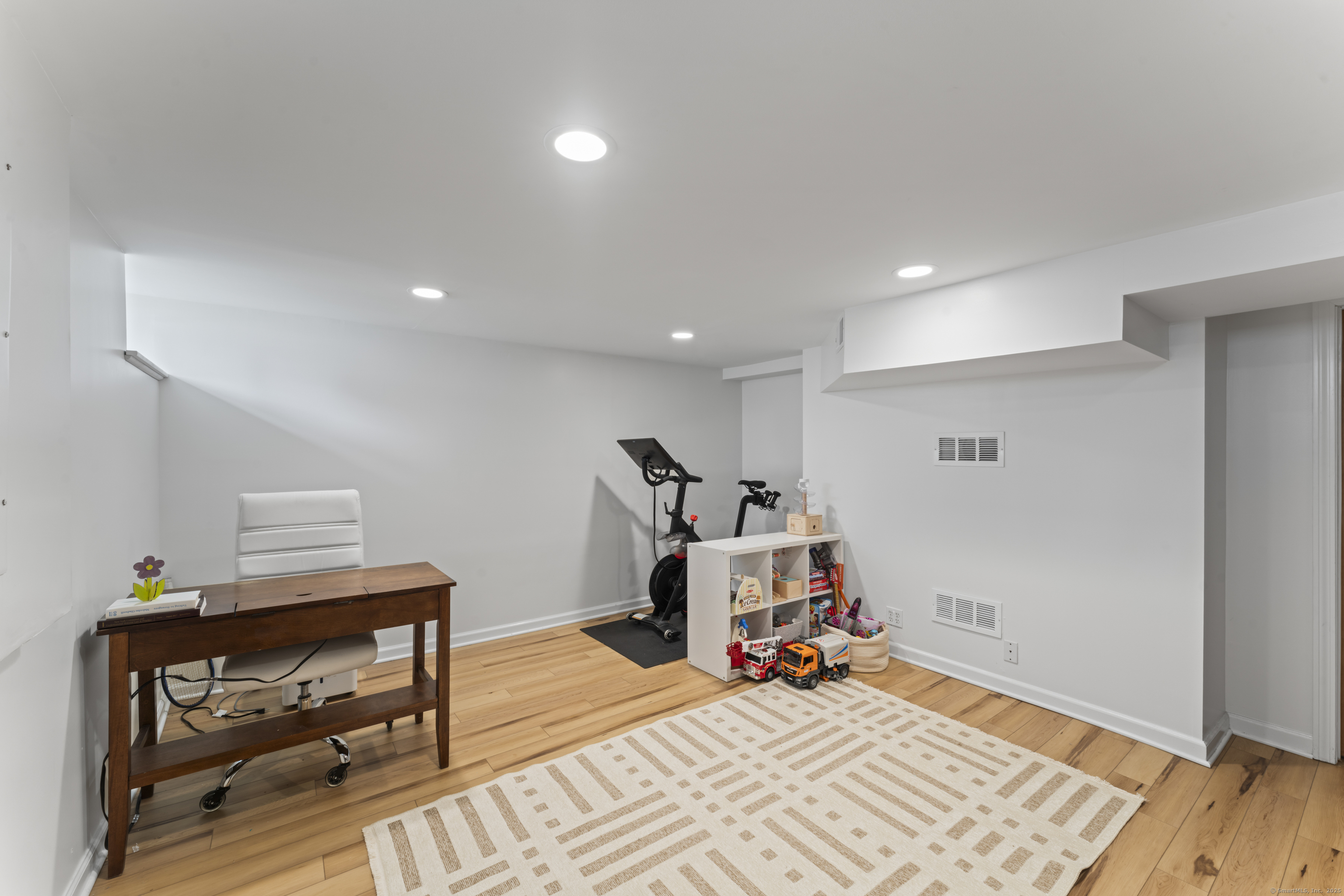 14 Ridgeway Street