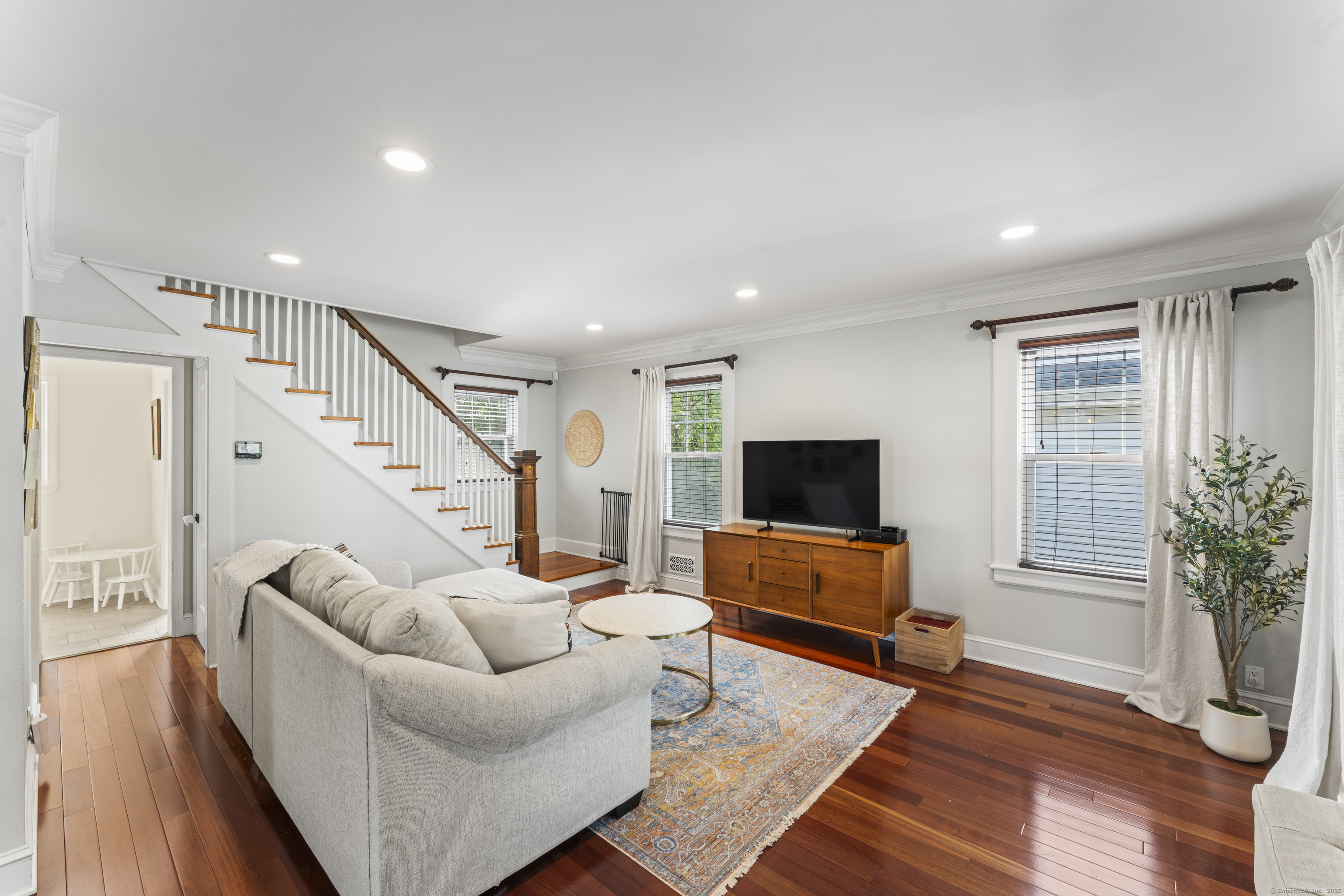 14 Ridgeway Street