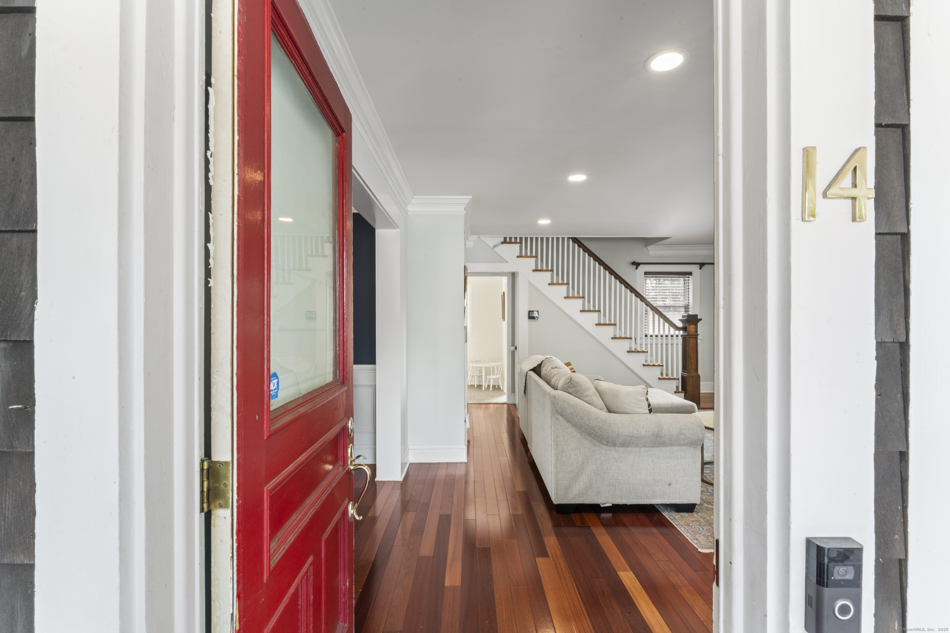 14 Ridgeway Street