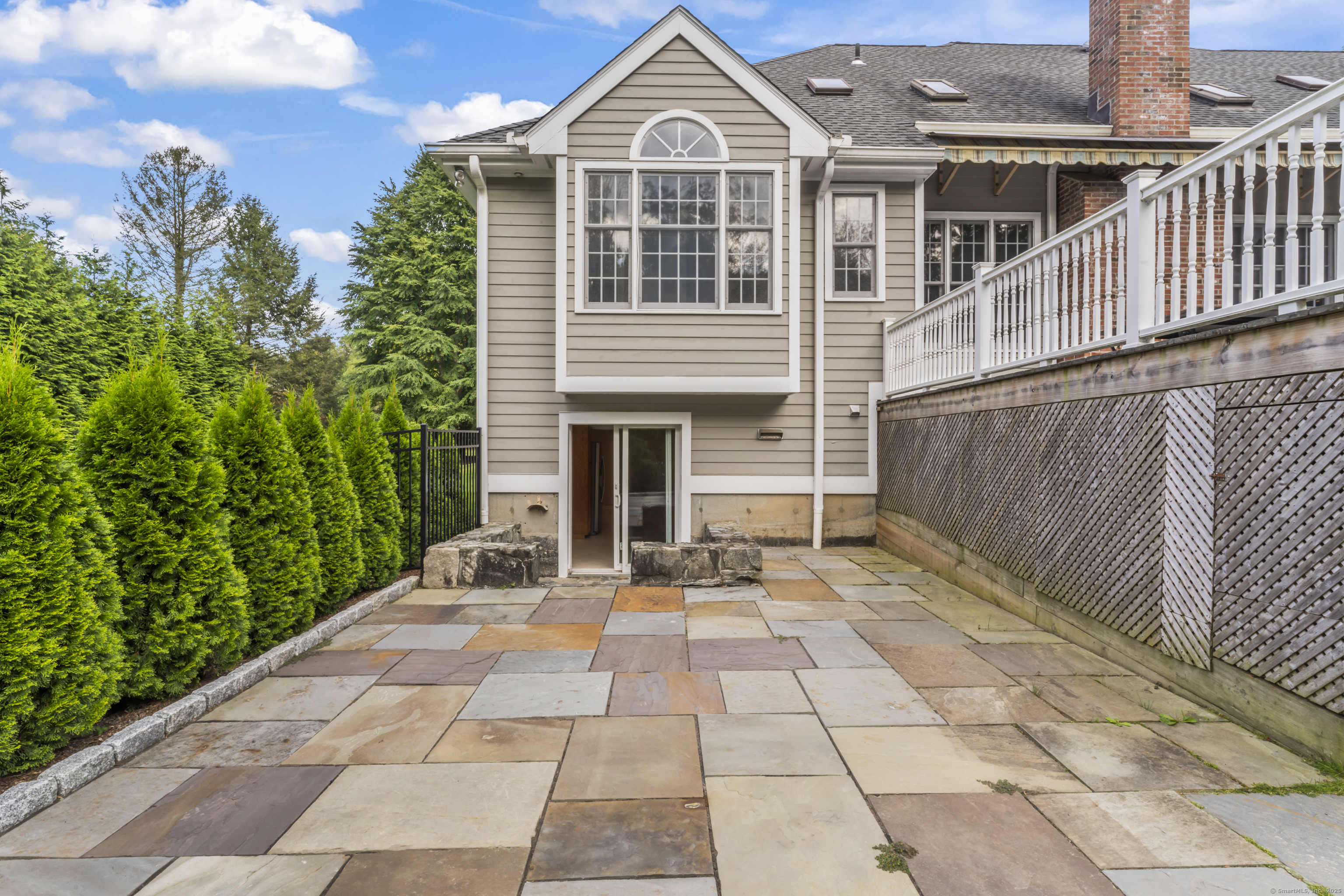4 Dover Circle