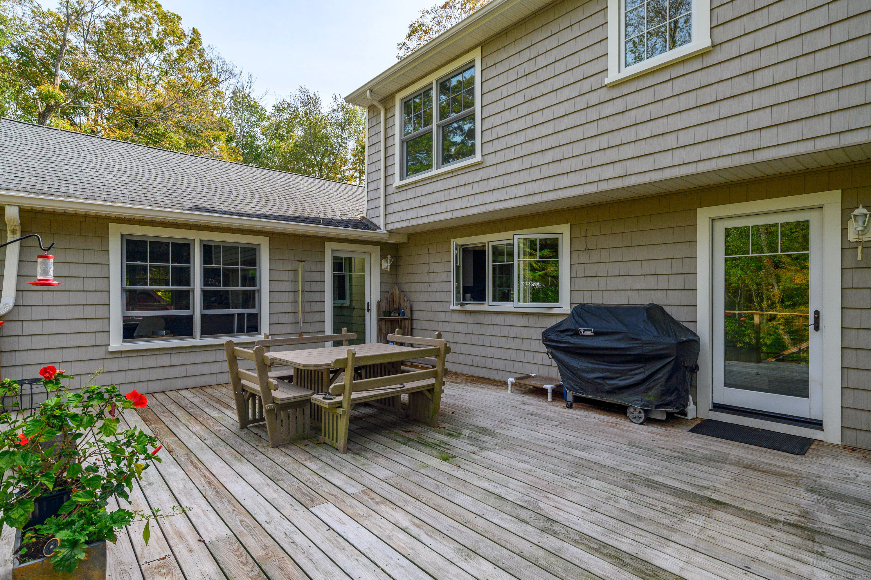 16 Rock Ridge Road