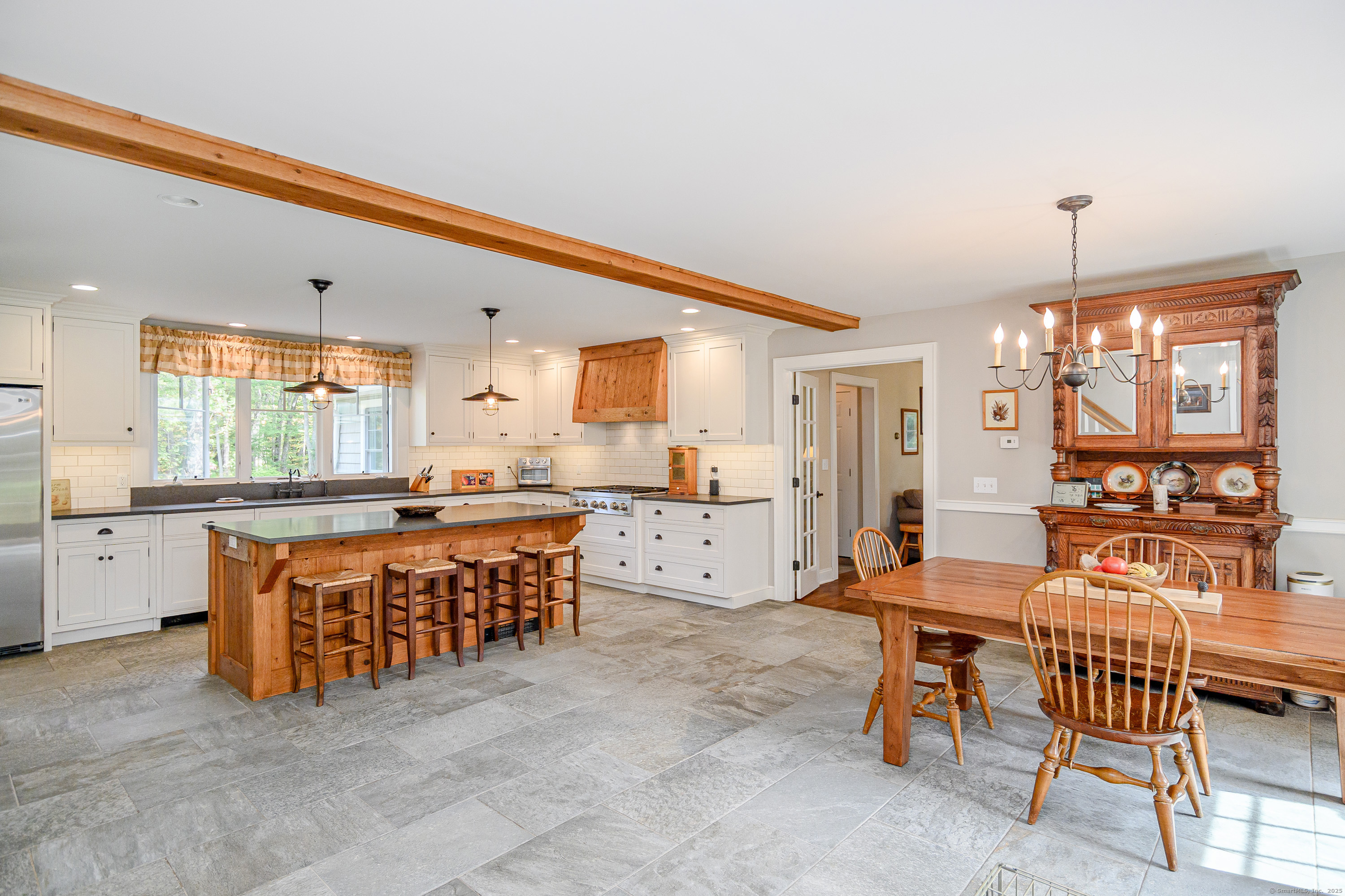 16 Rock Ridge Road