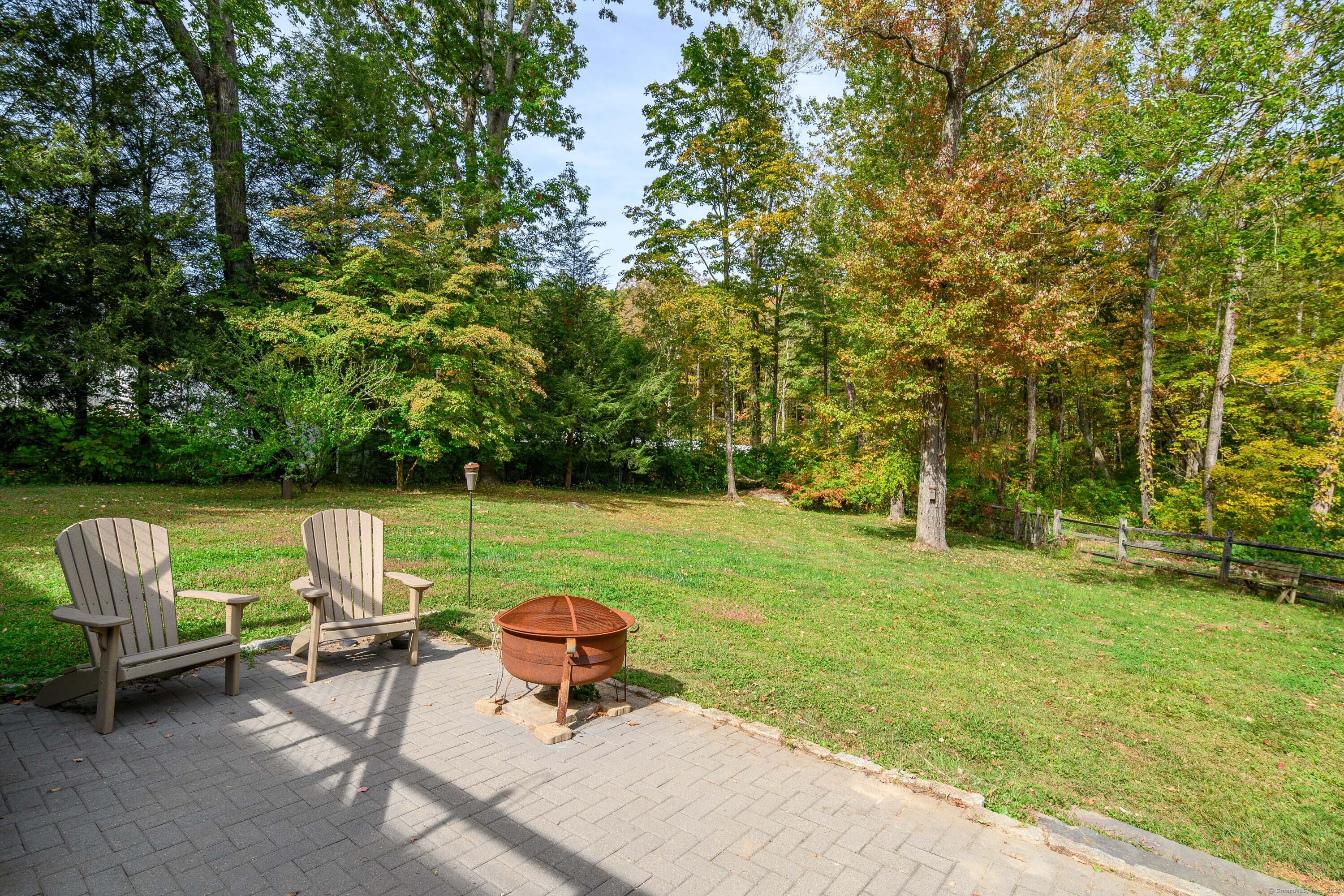 16 Rock Ridge Road