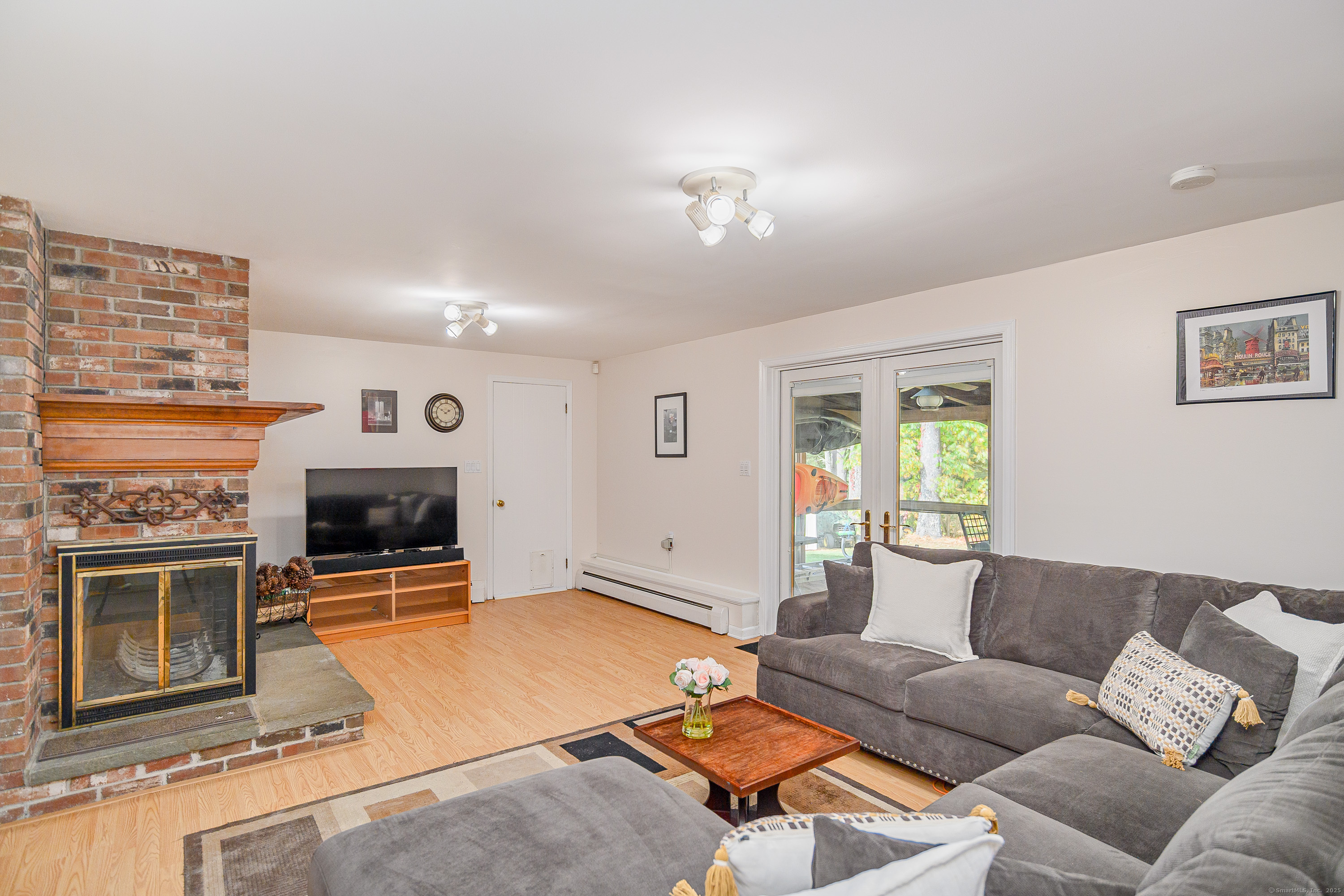 4 Winthrop Road