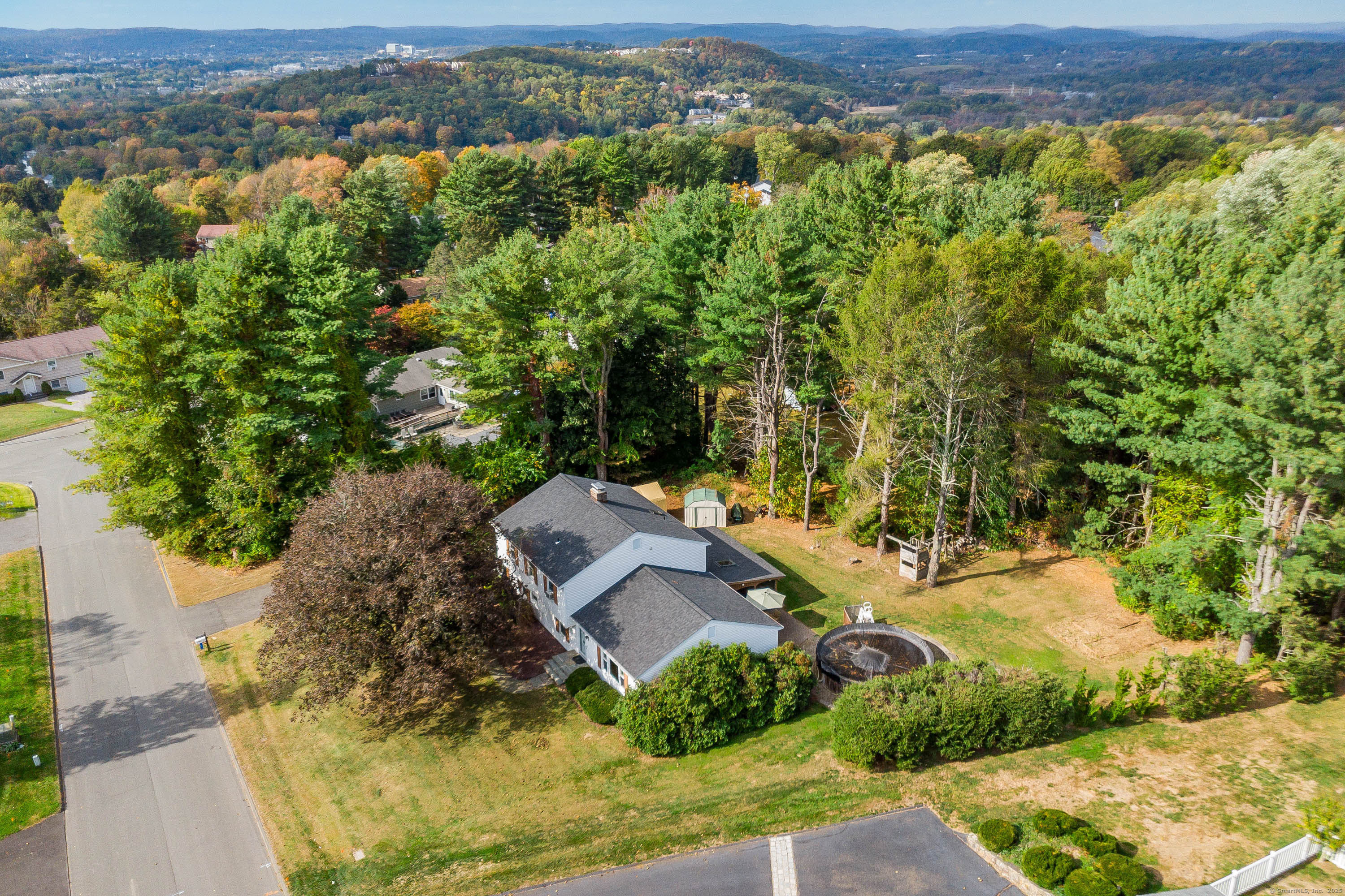 4 Winthrop Road