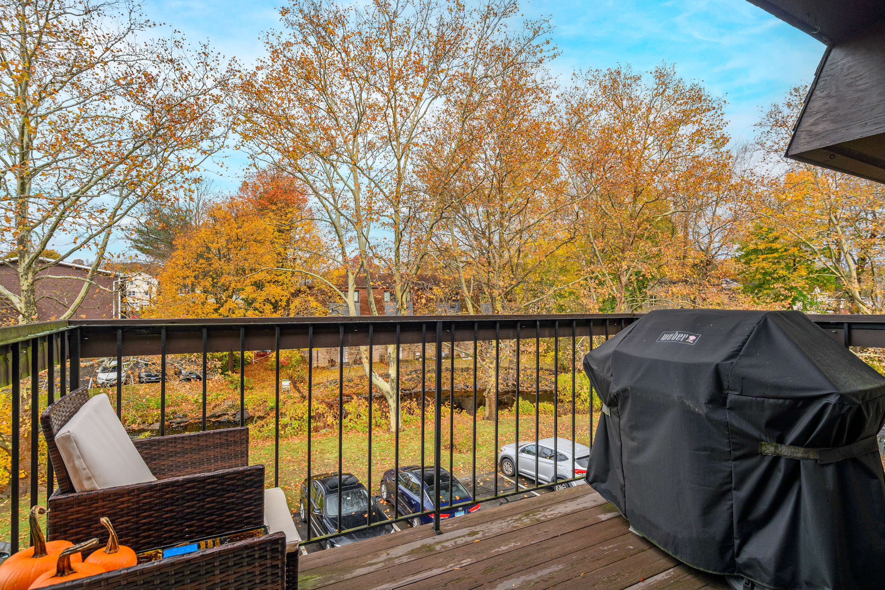 85 Riverside Avenue APT E8