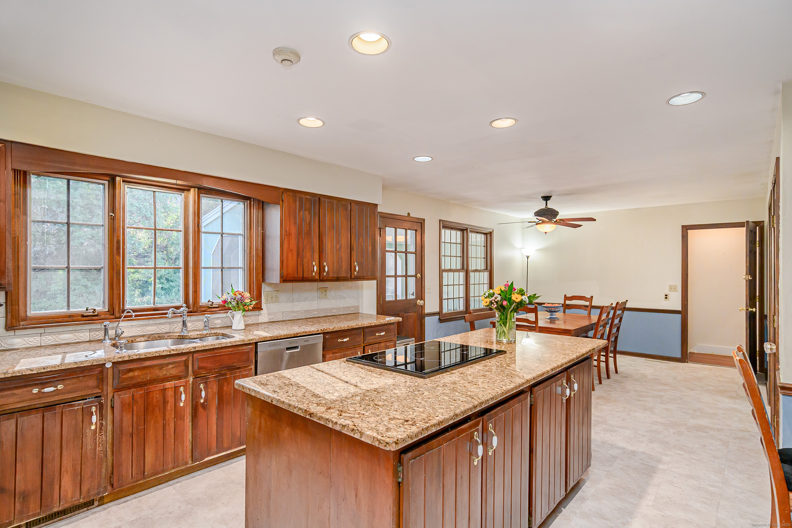 14 Concord Ridge Road