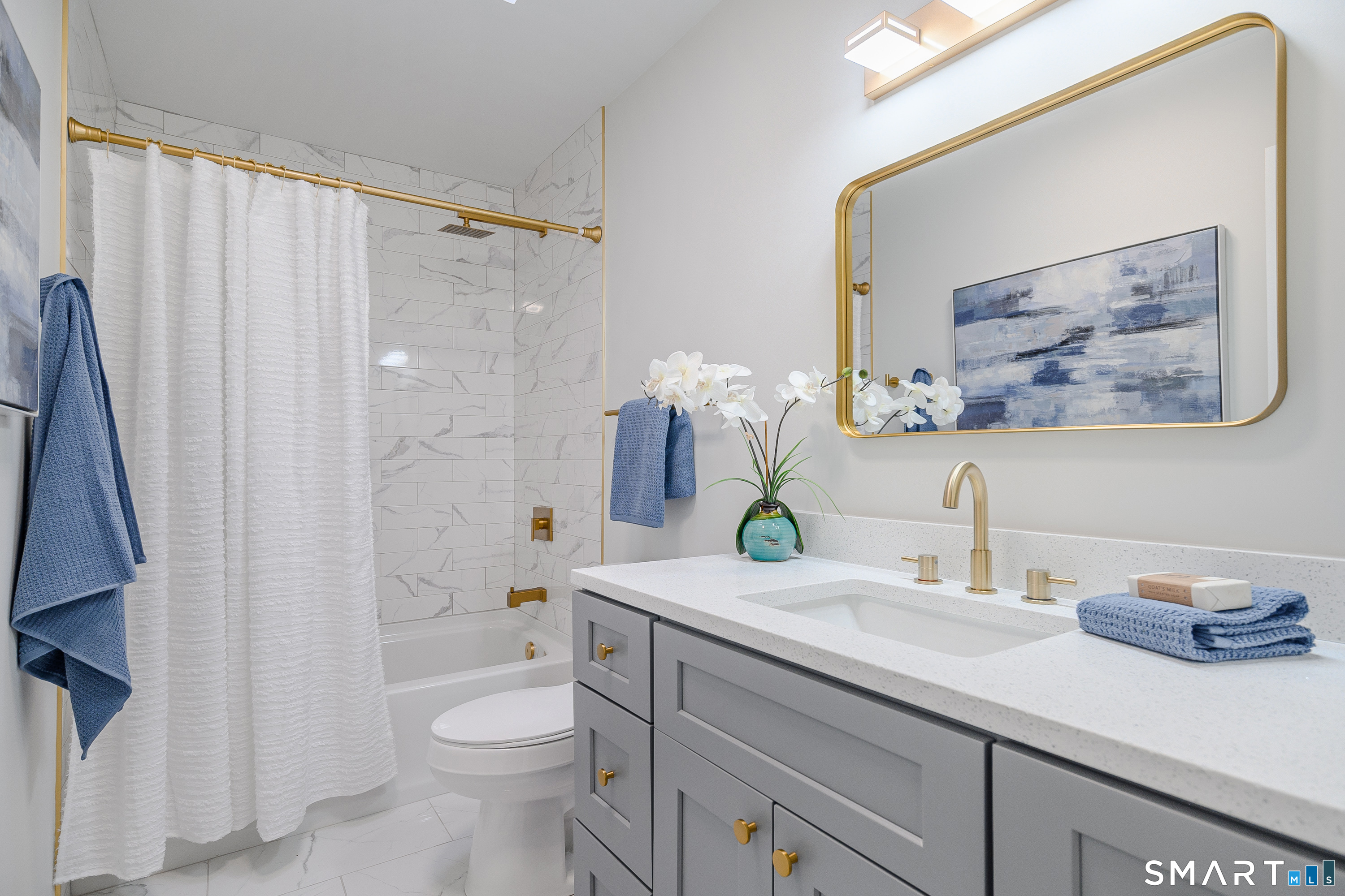 4 Windy Woods Circle