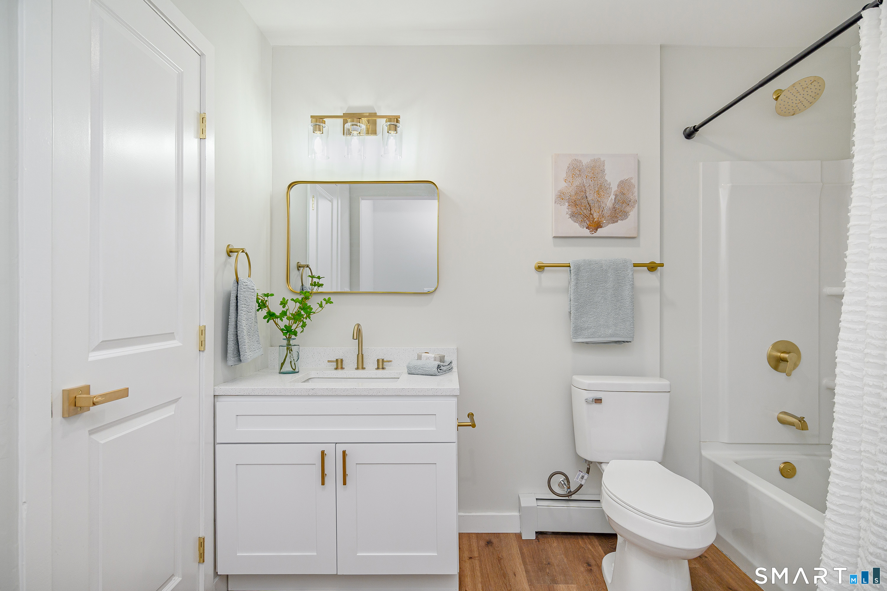 4 Windy Woods Circle