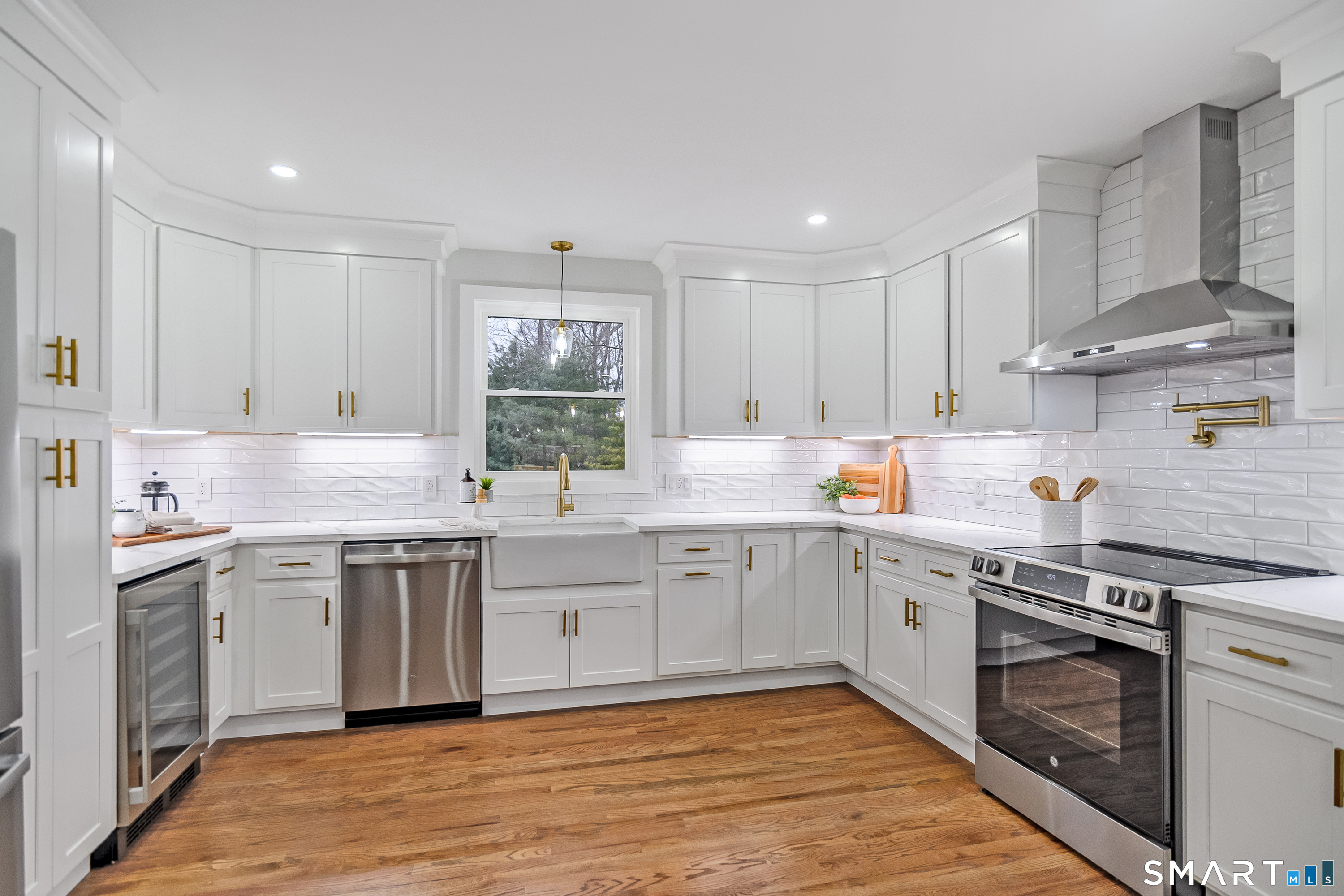 4 Windy Woods Circle