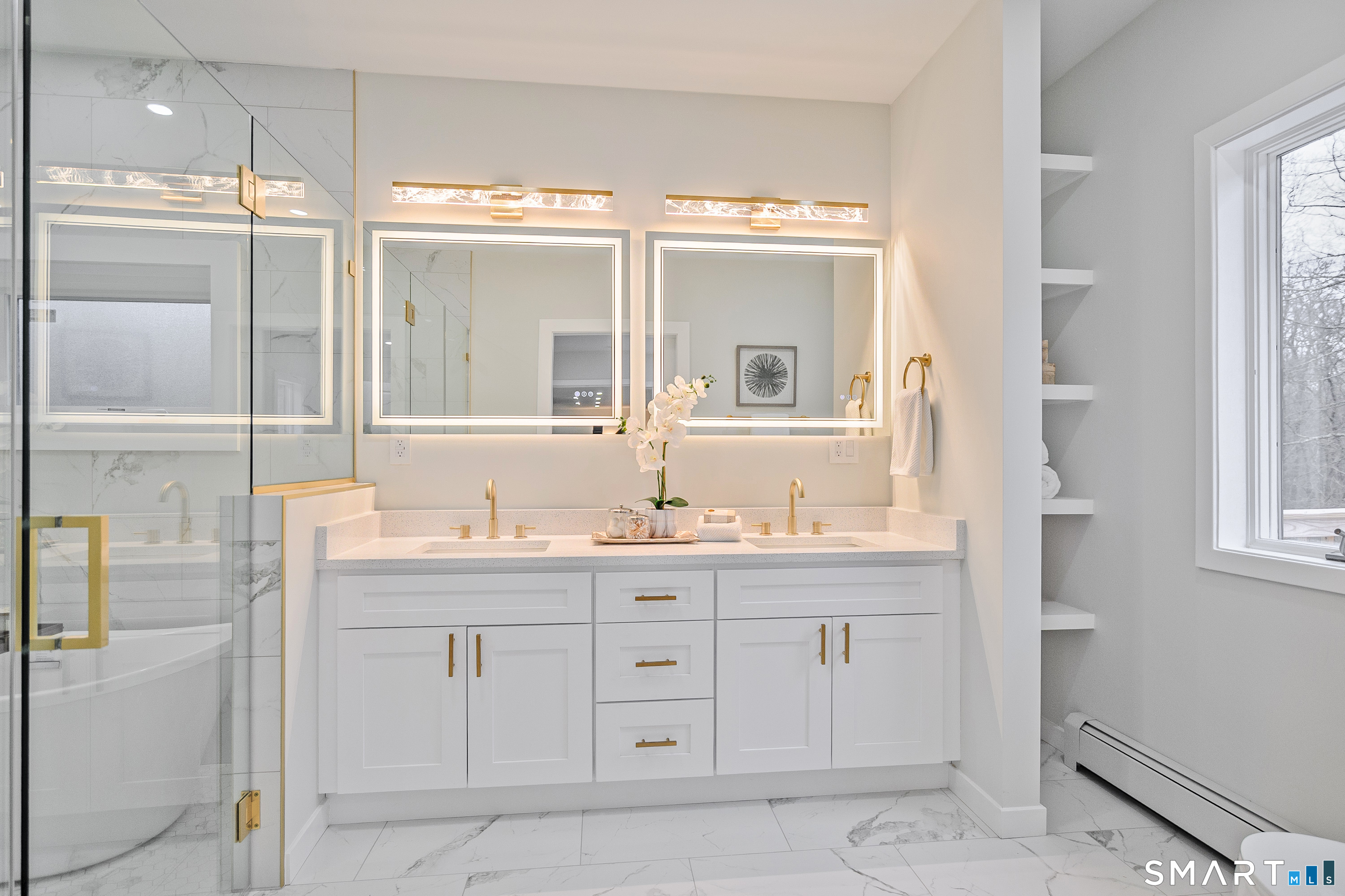 4 Windy Woods Circle