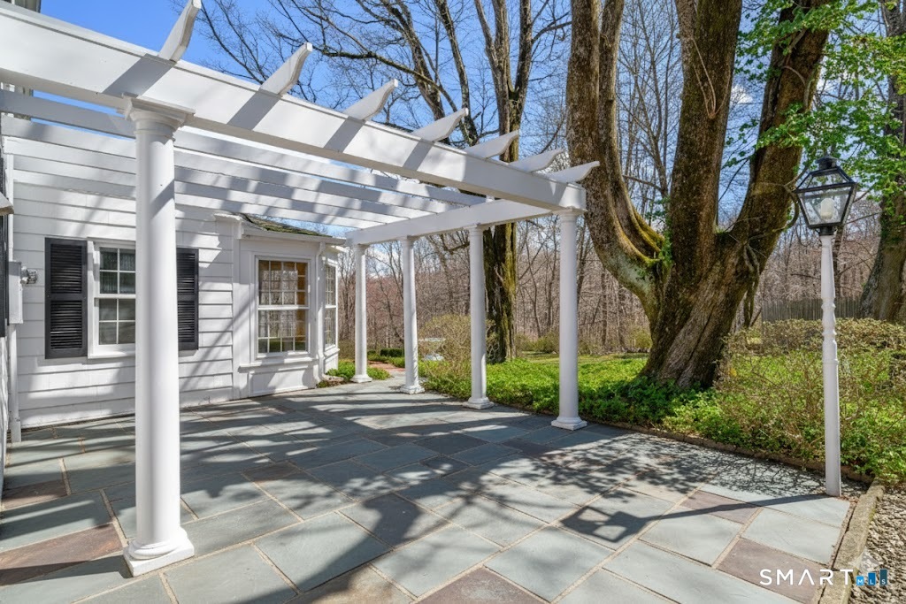 25 Taunton Lane