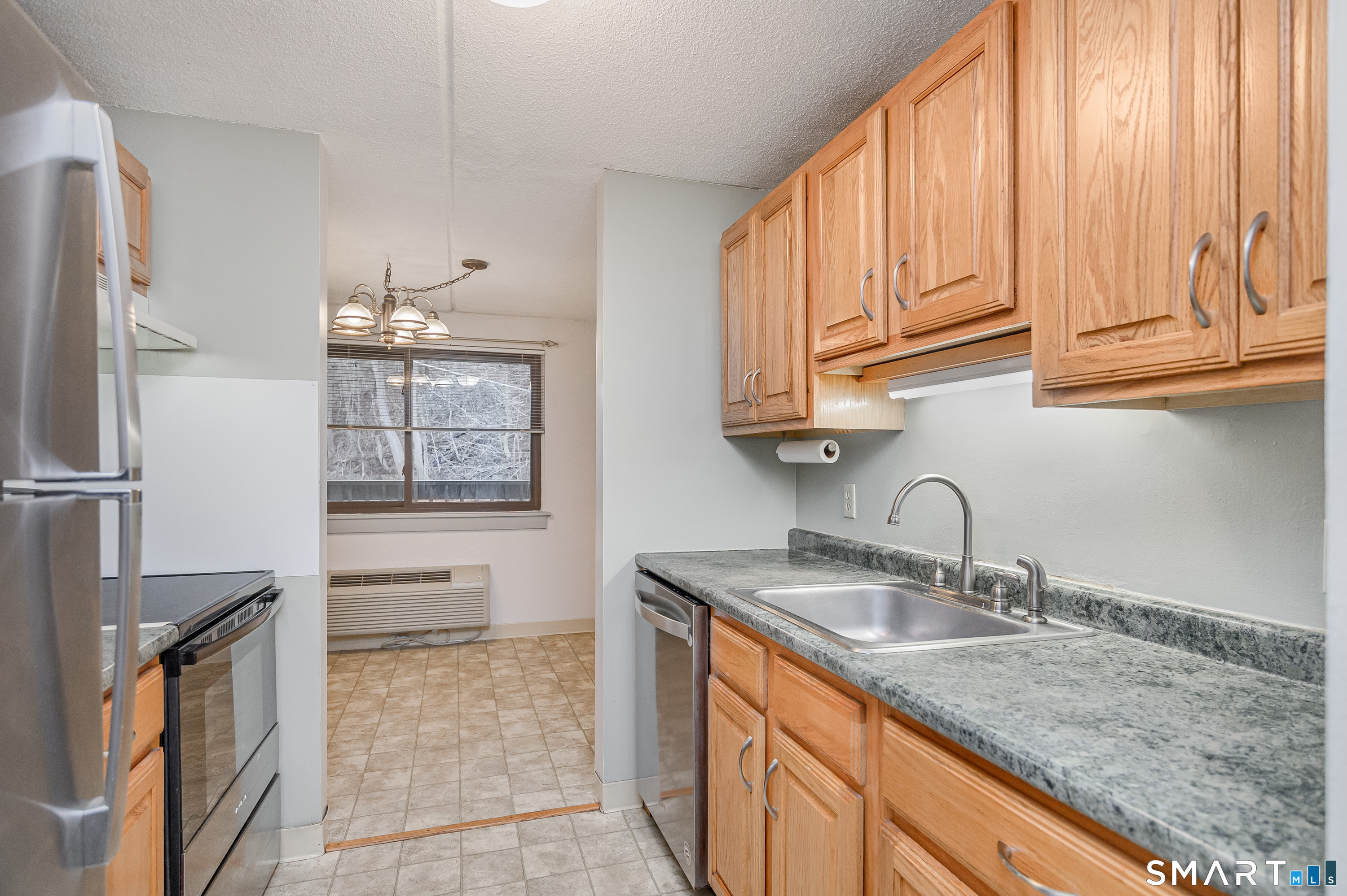 126 Triangle Street A32