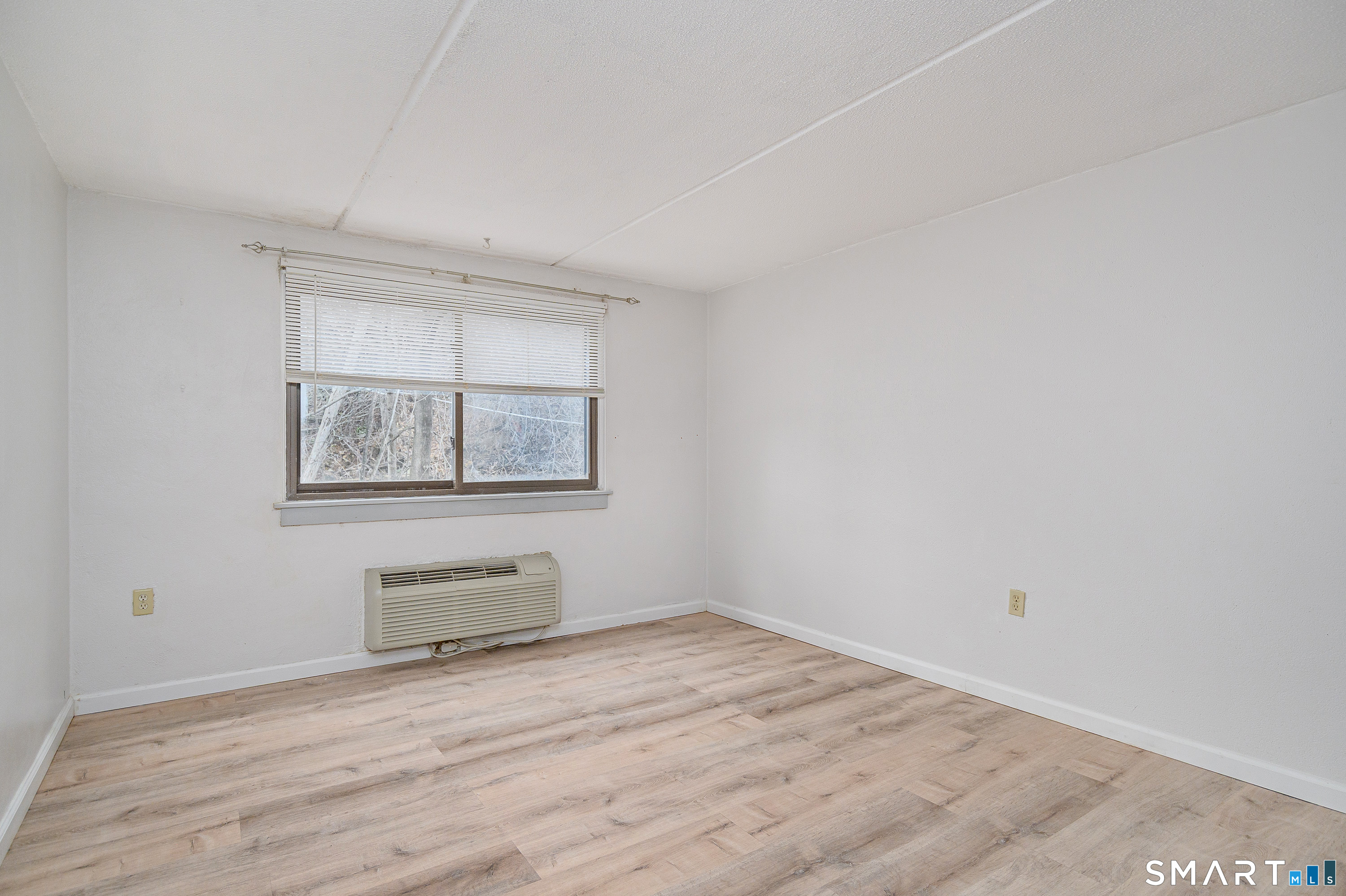 126 Triangle Street A32