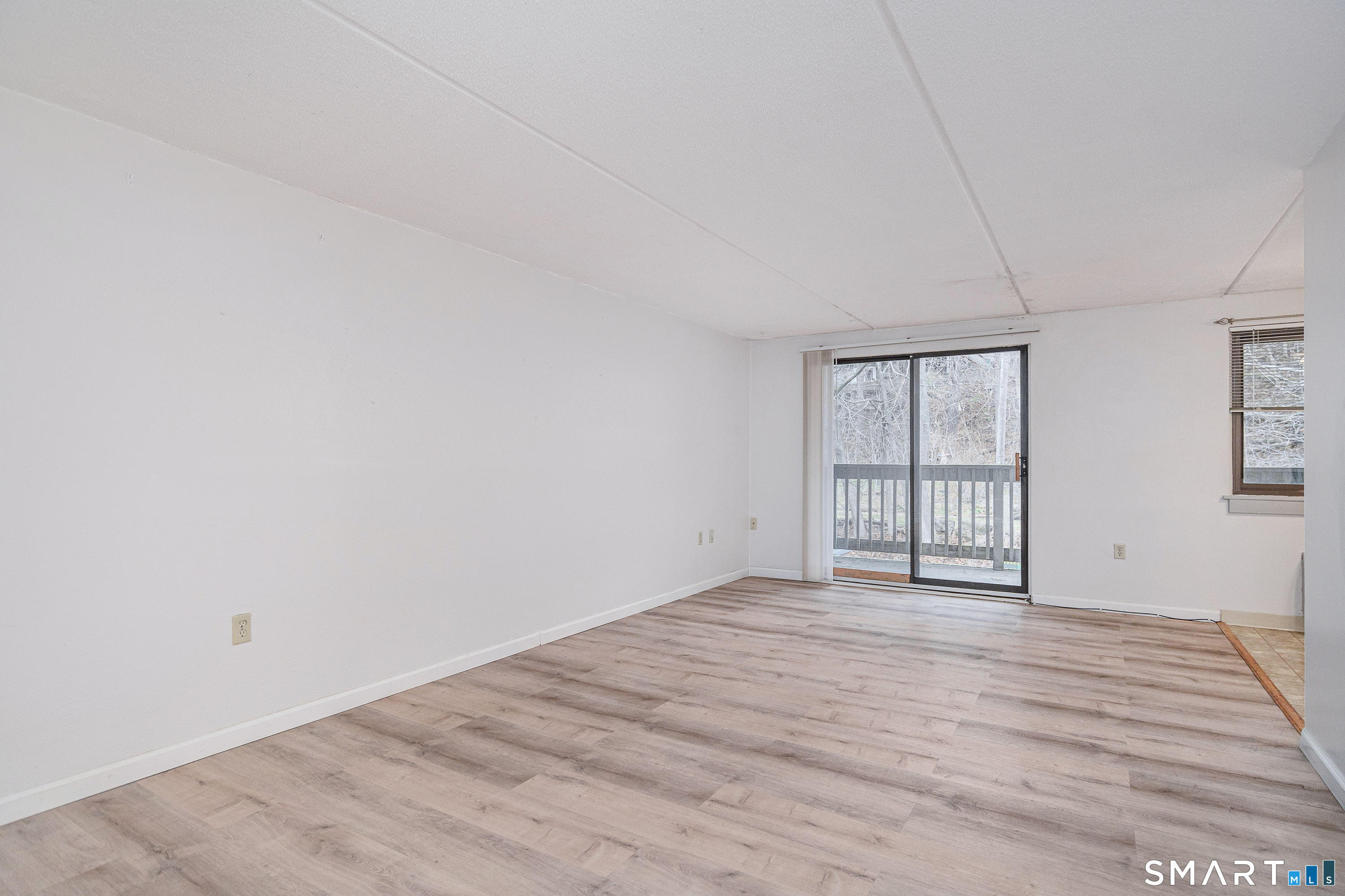 126 Triangle Street A32