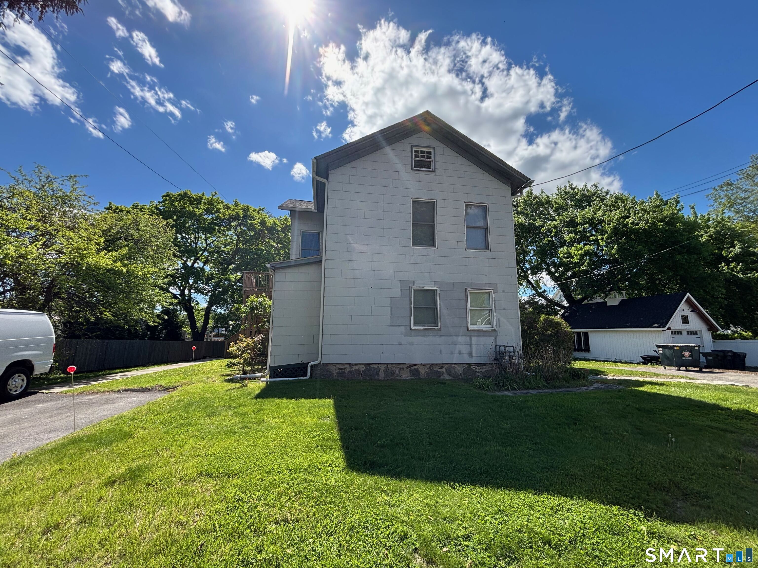 5 Taylor Avenue
