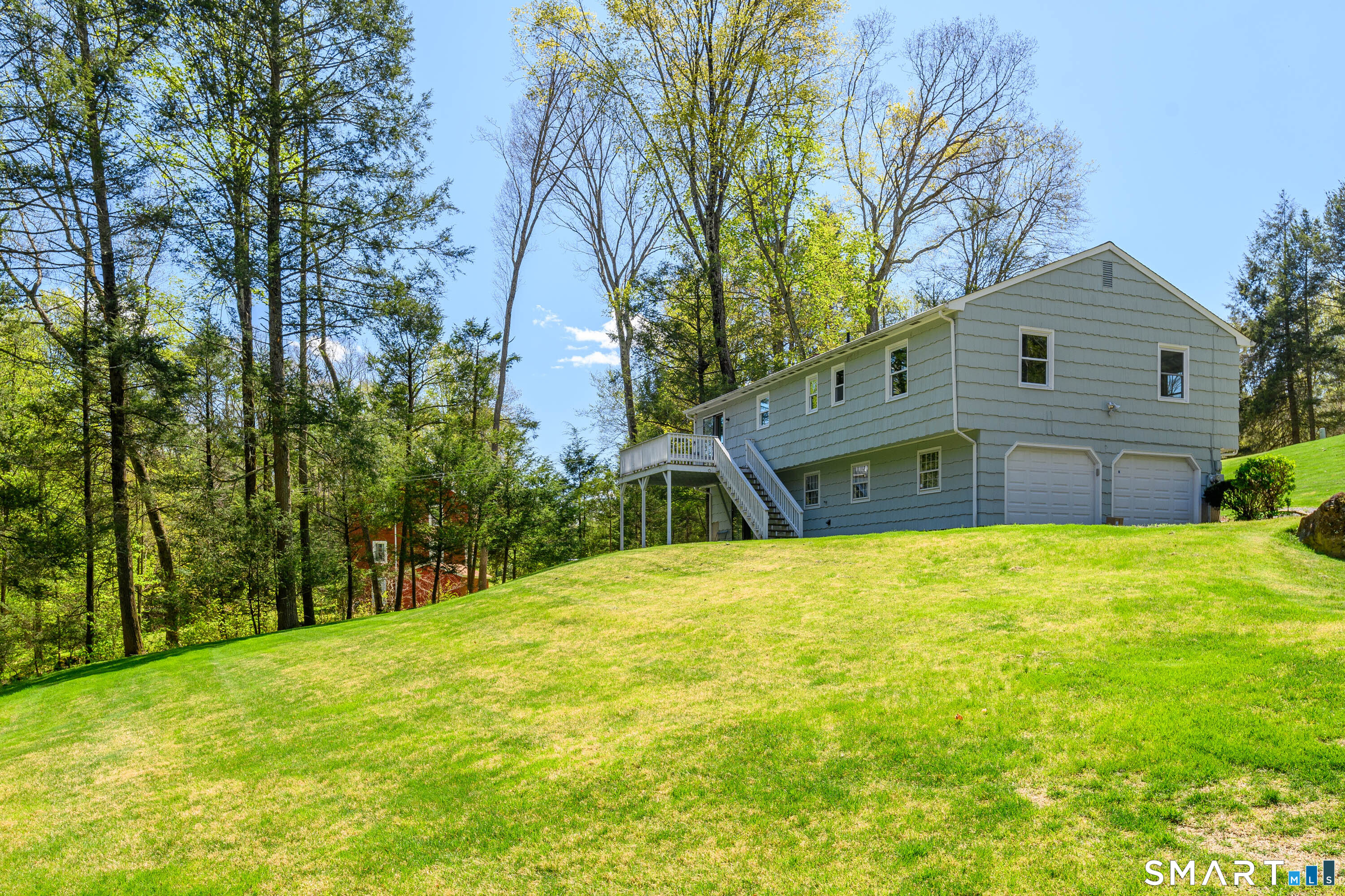202 Grasslands Road