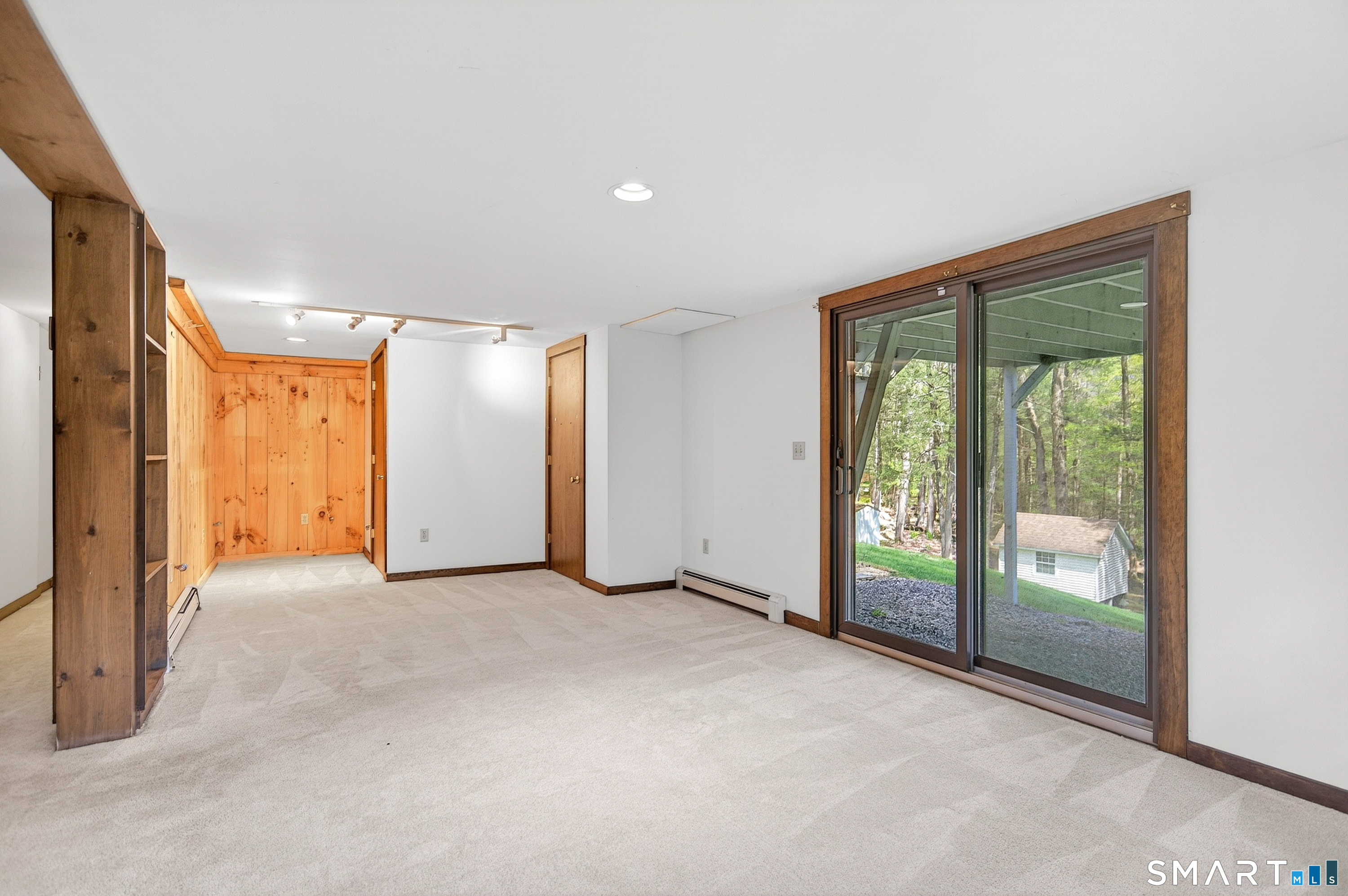 202 Grasslands Road