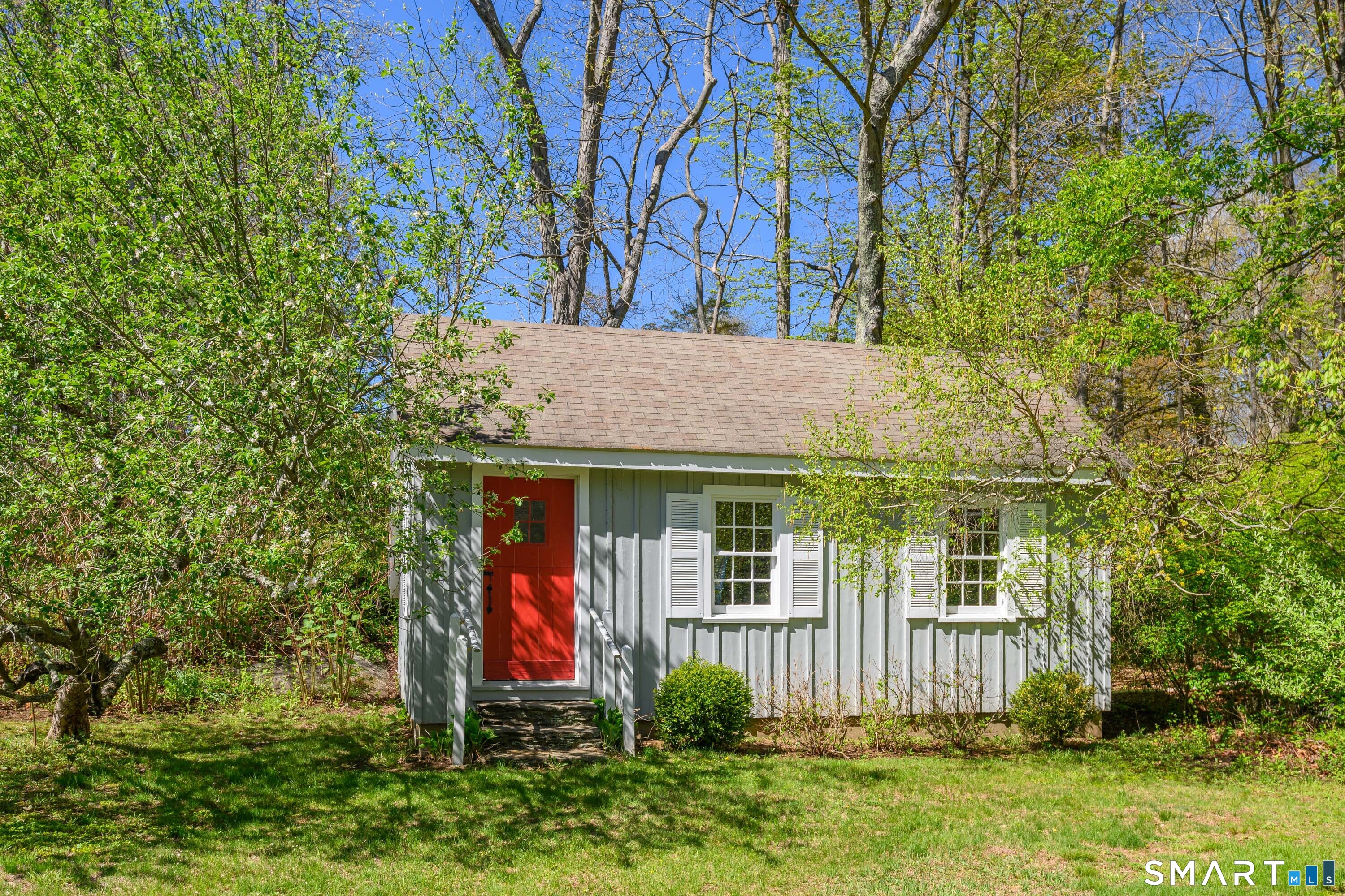 6 High Rock Road
