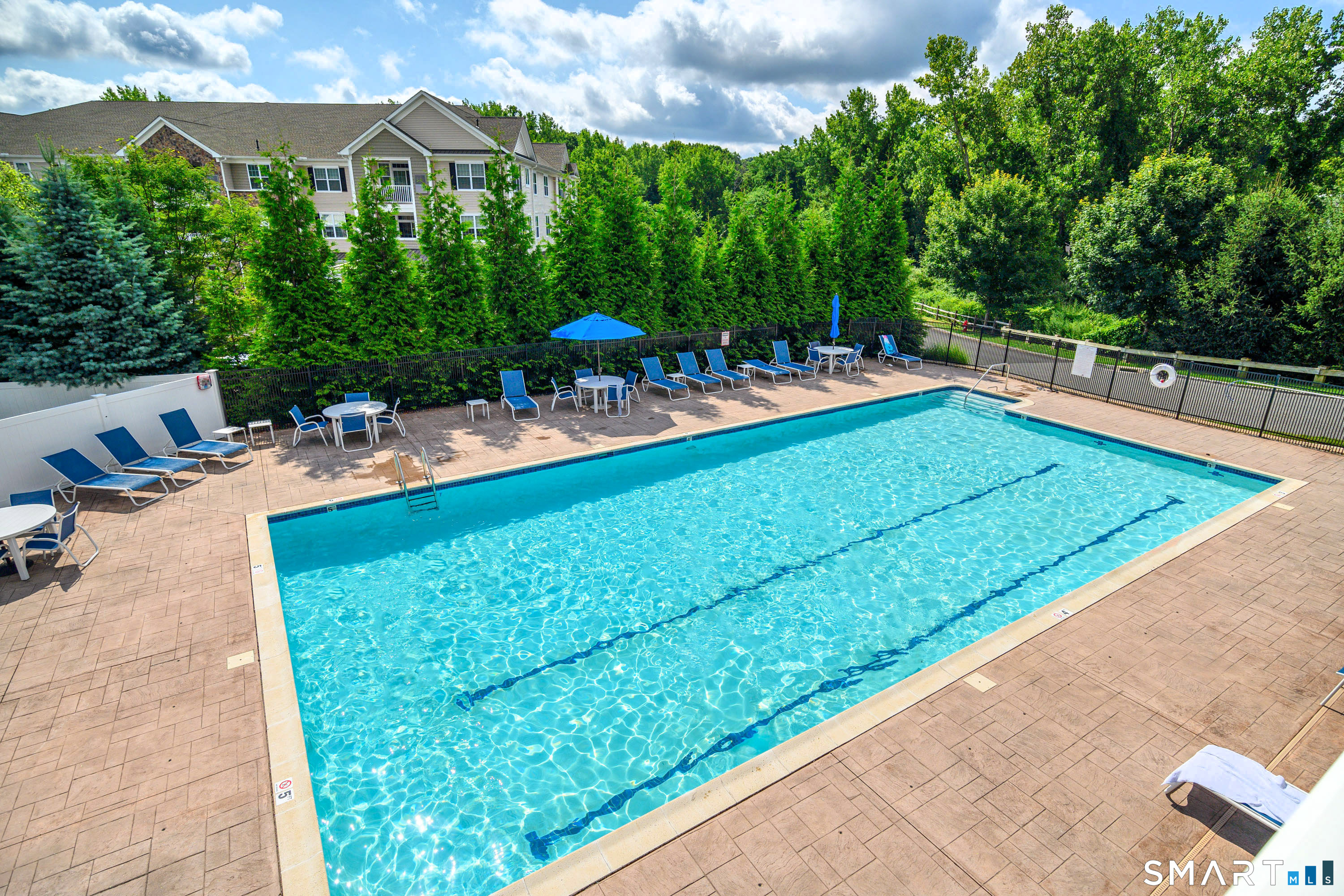 832 Brookside Court 832