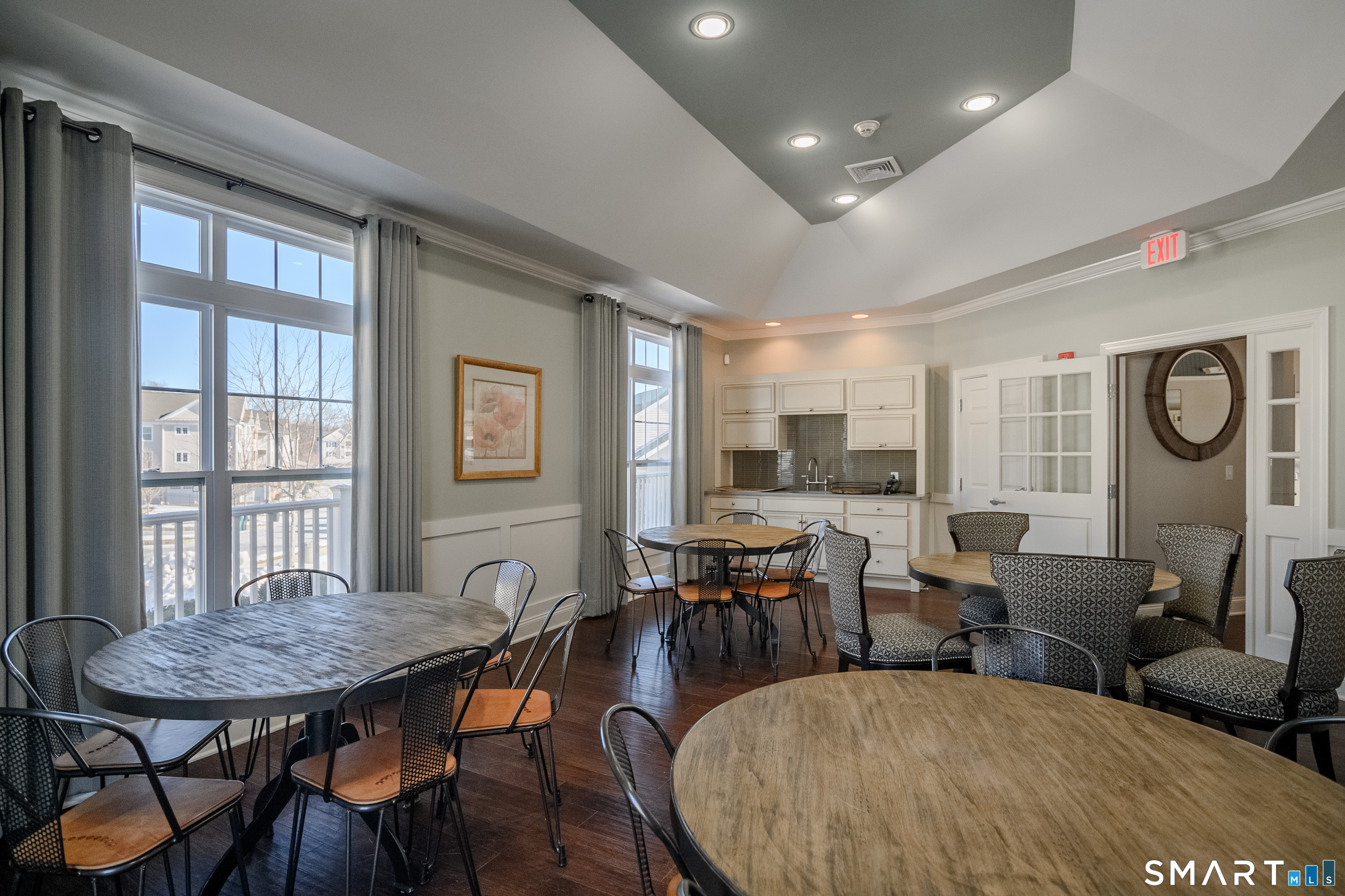 832 Brookside Court 832