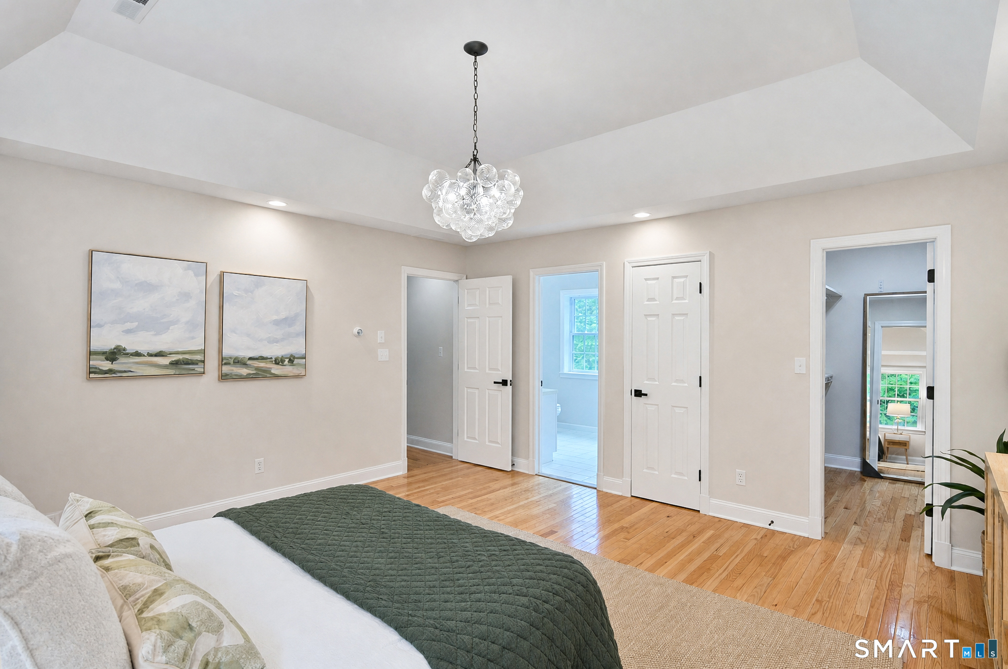 2 Sutherland Drive