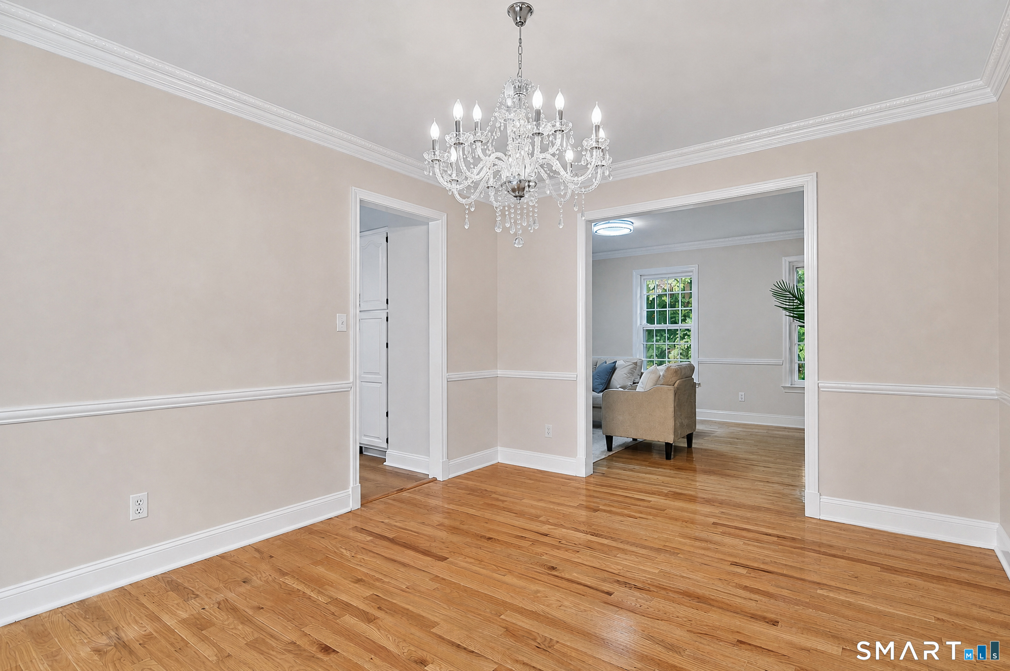 2 Sutherland Drive