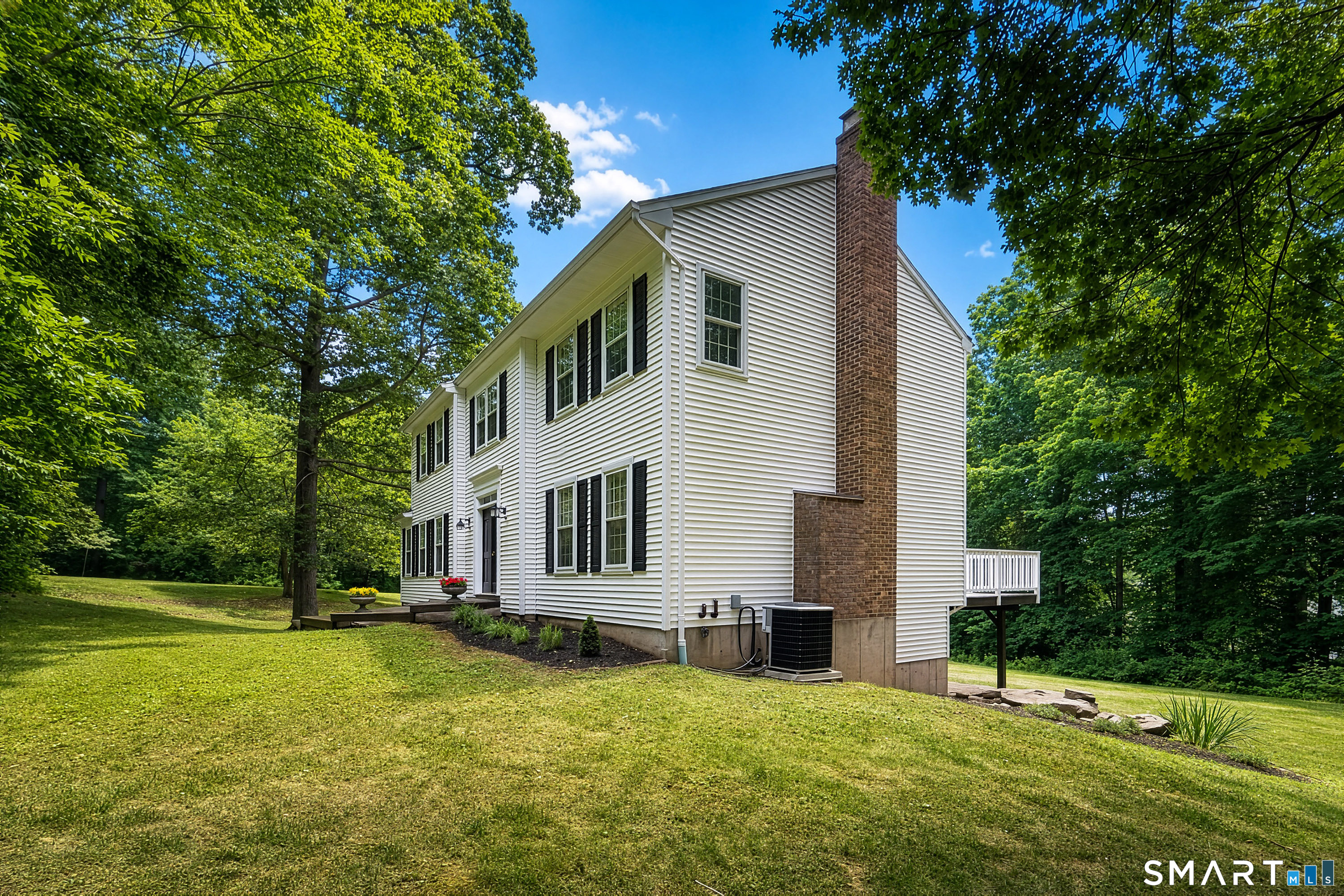 2 Sutherland Drive