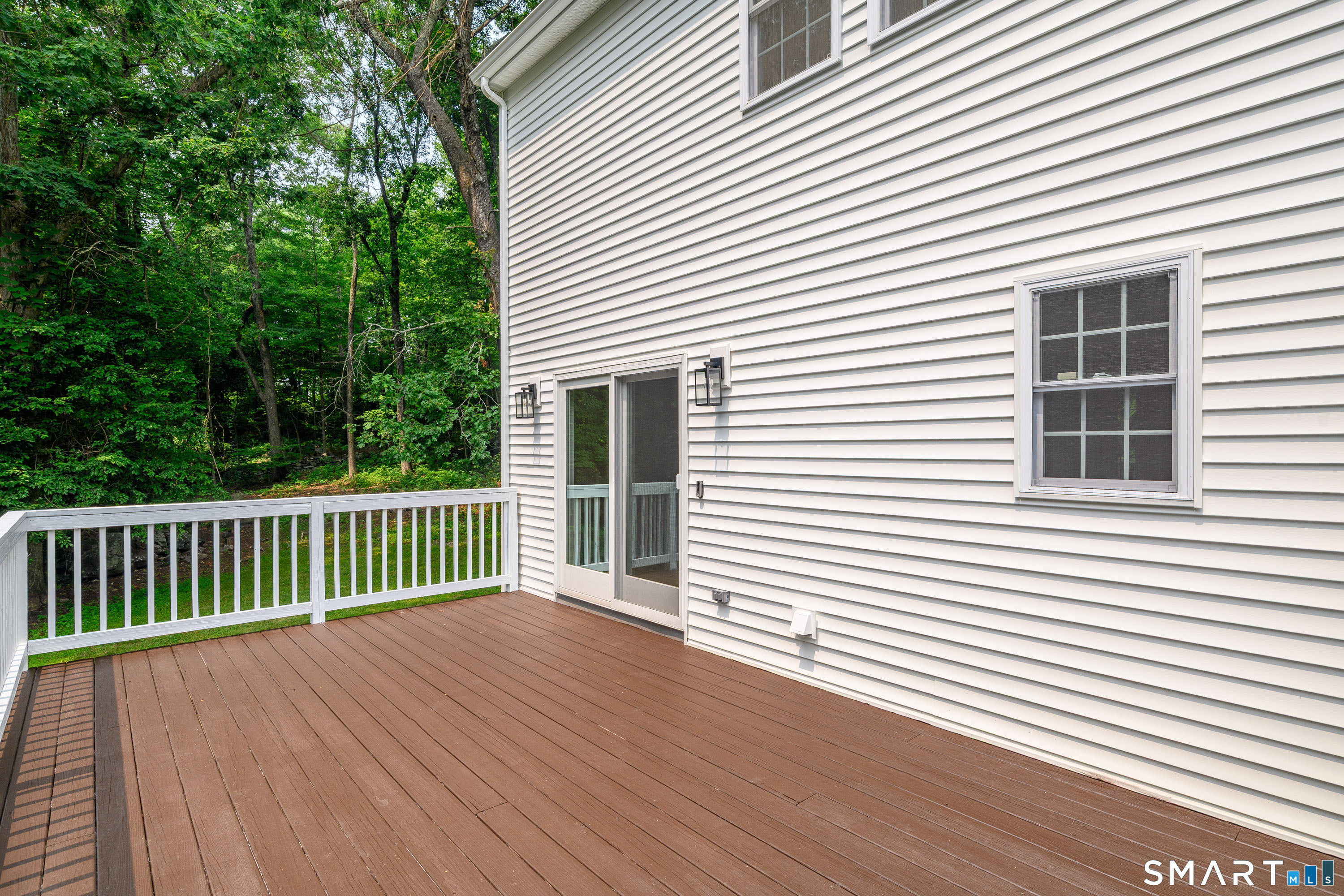 2 Sutherland Drive