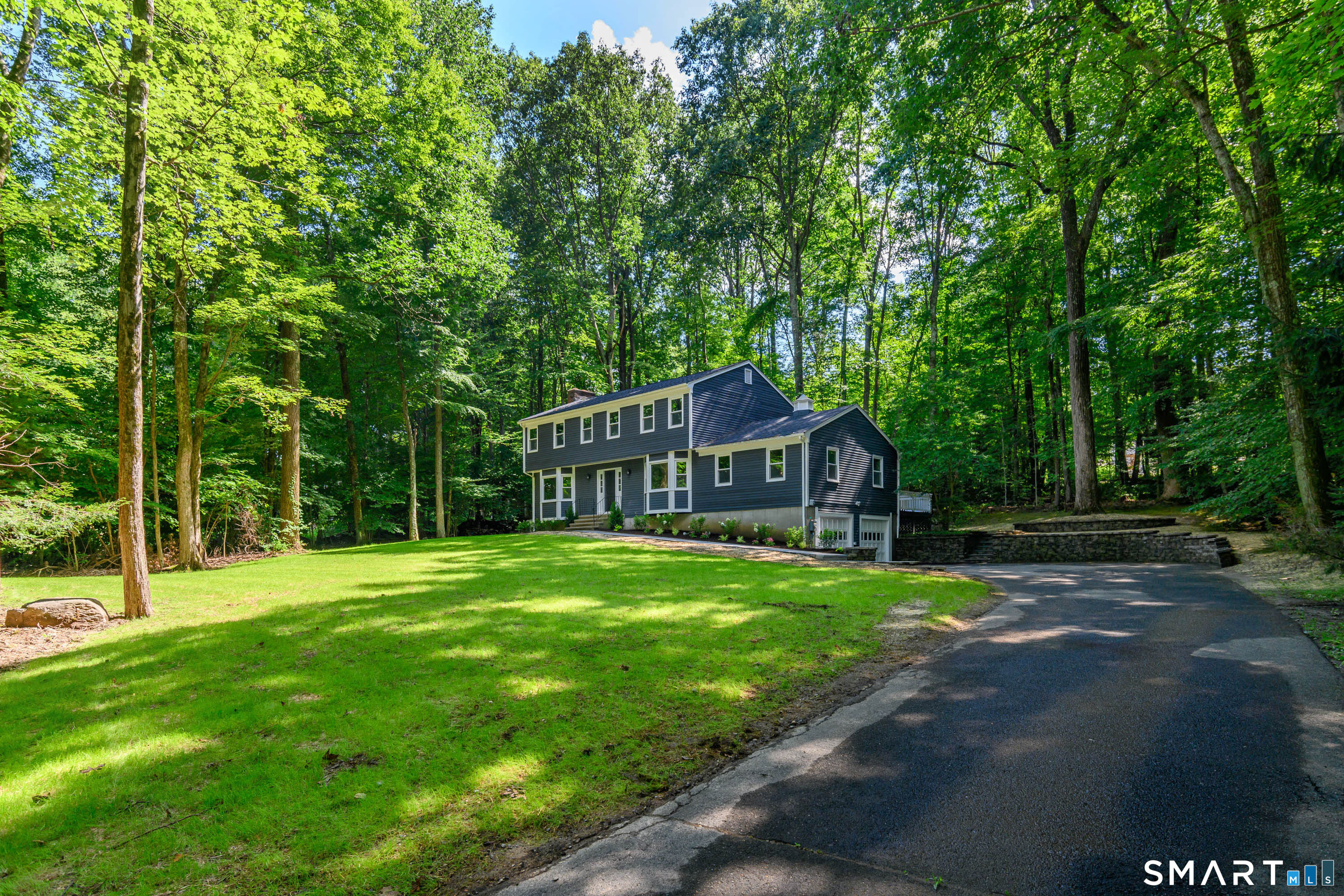 10 Leopard Drive