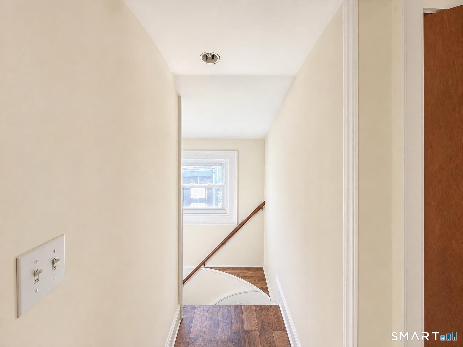 26 Compton Street Unit: 2