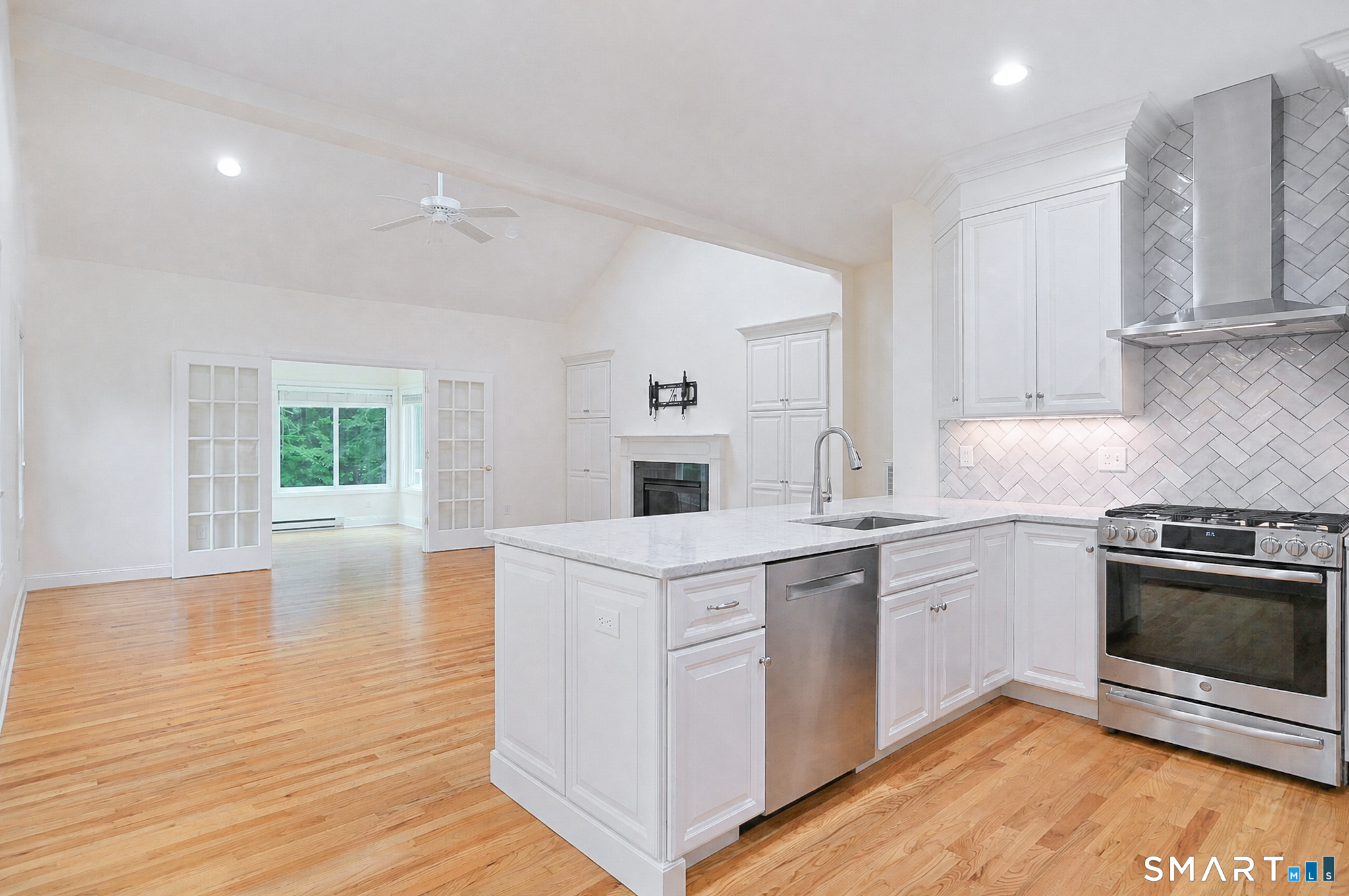 188 Eastwood Drive Unit: 188