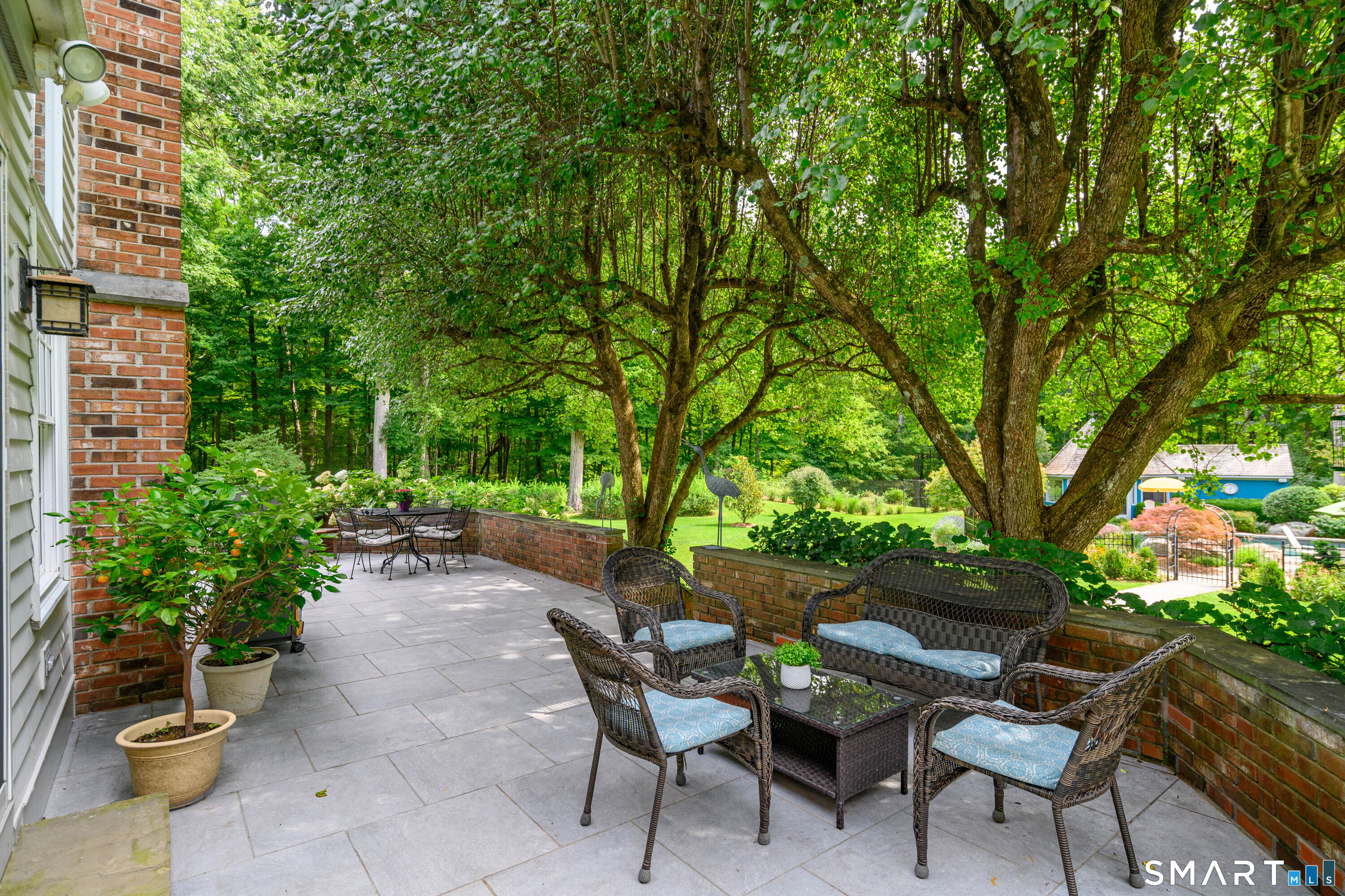 16 Winding Brook Road