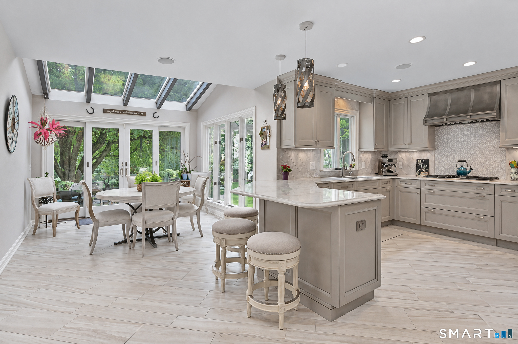 16 Winding Brook Road