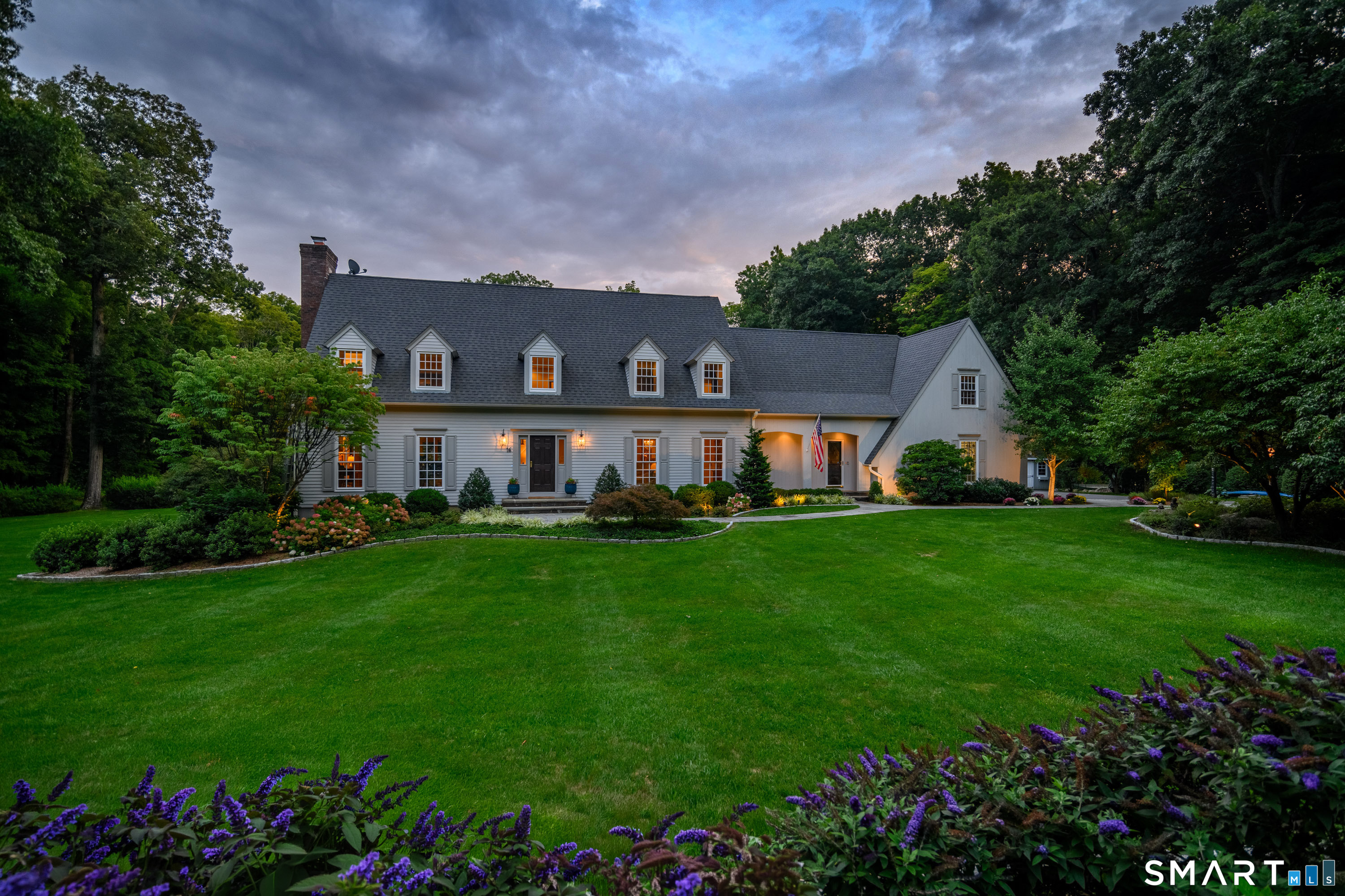 16 Winding Brook Road Newtown CT