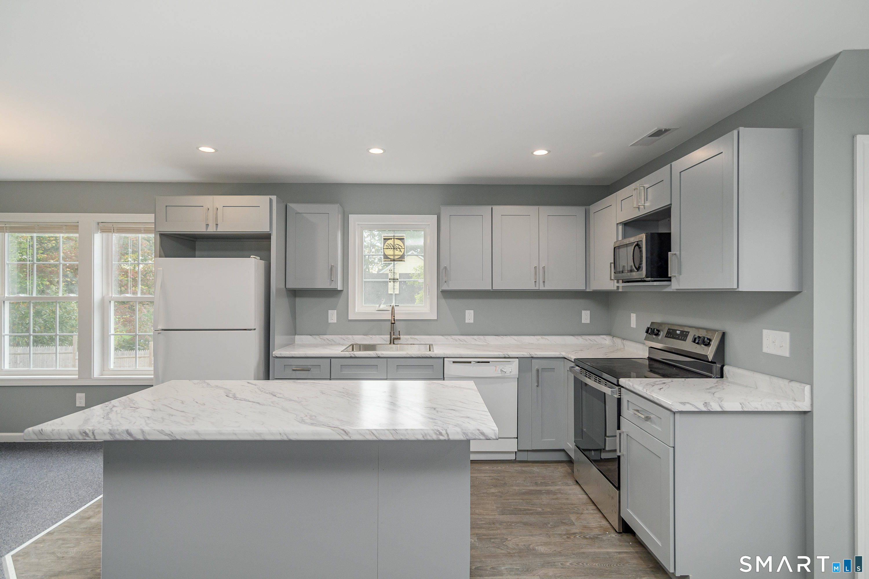 20 Philo Curtis Road Unit: B