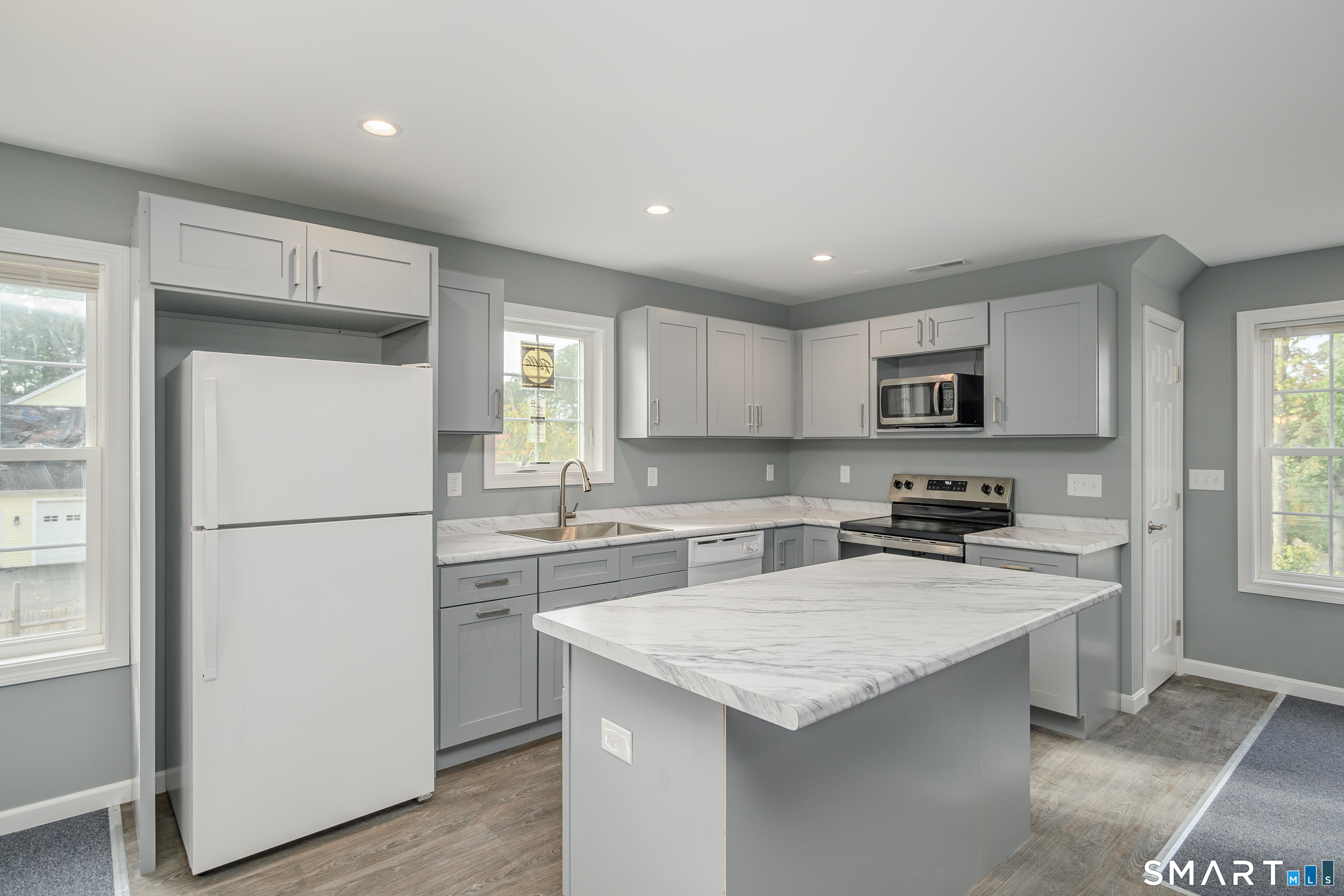 20 Philo Curtis Road Unit: B