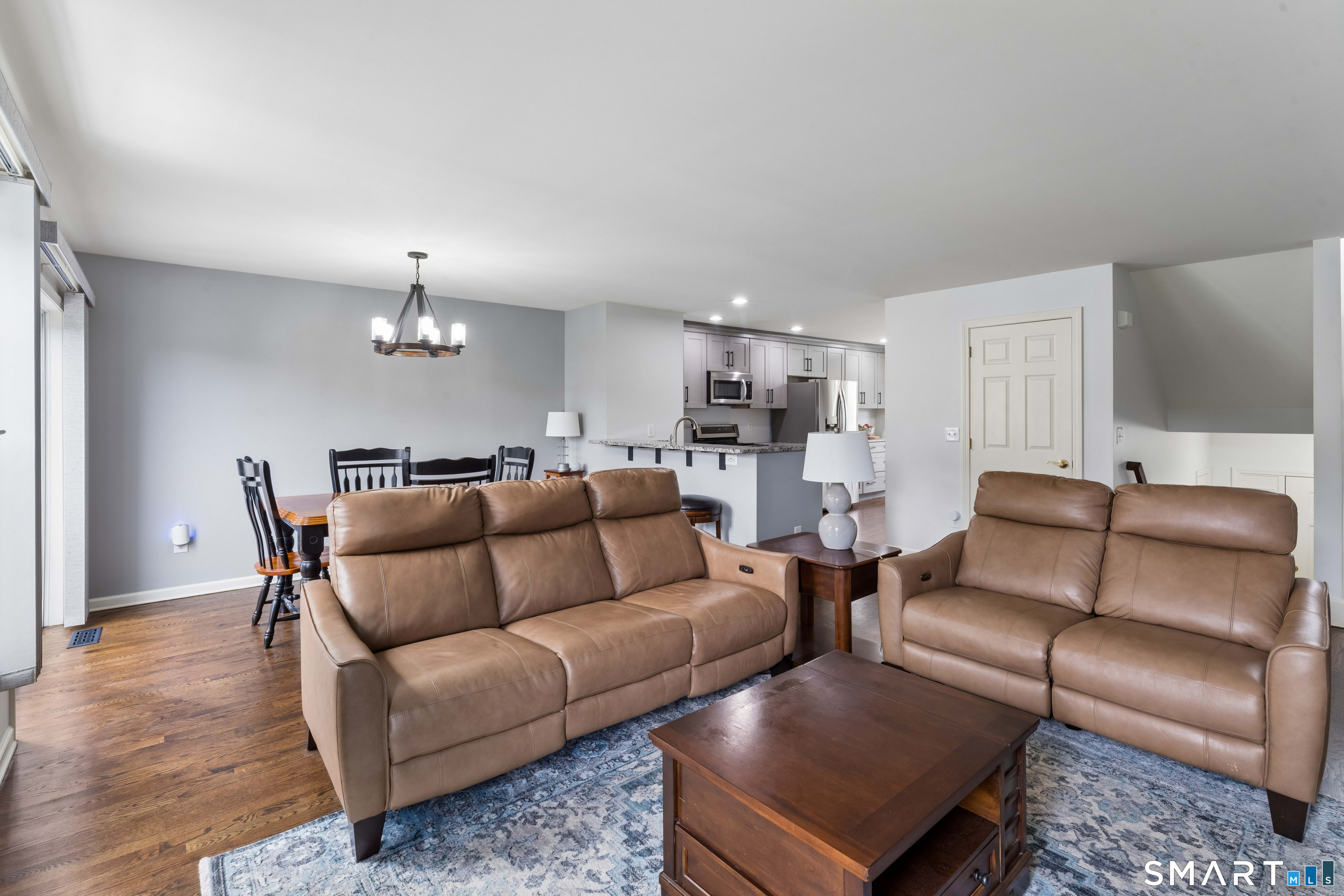404 Sienna Drive Unit: 404