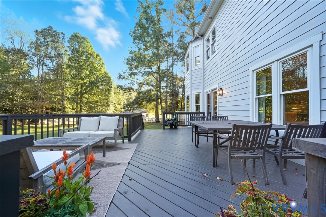 15406 Pinehurst Forest Dr