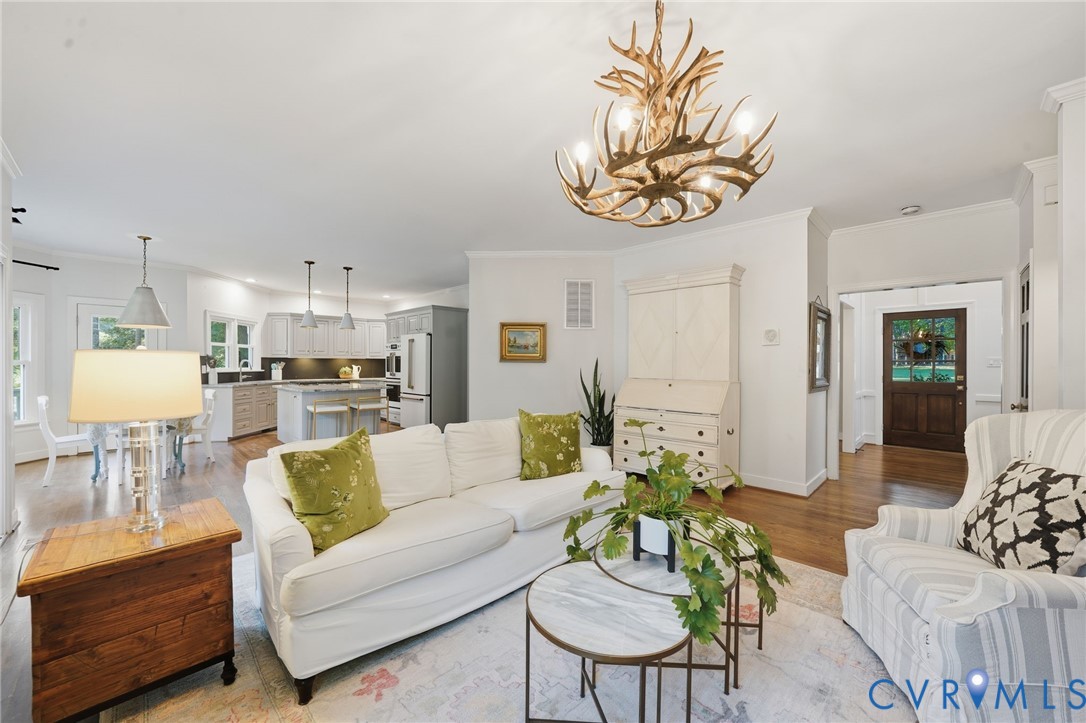 15406 Pinehurst Forest Dr