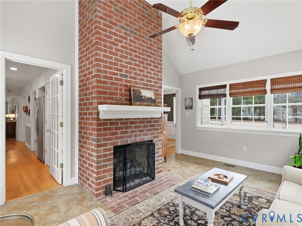 15164 Deep Spring Dr