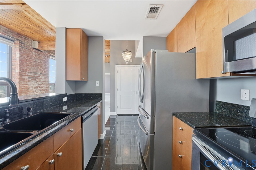 251 Rocketts Way Unit#307