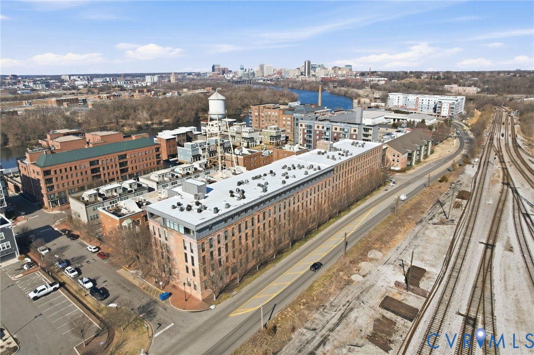 251 Rocketts Way Unit#307